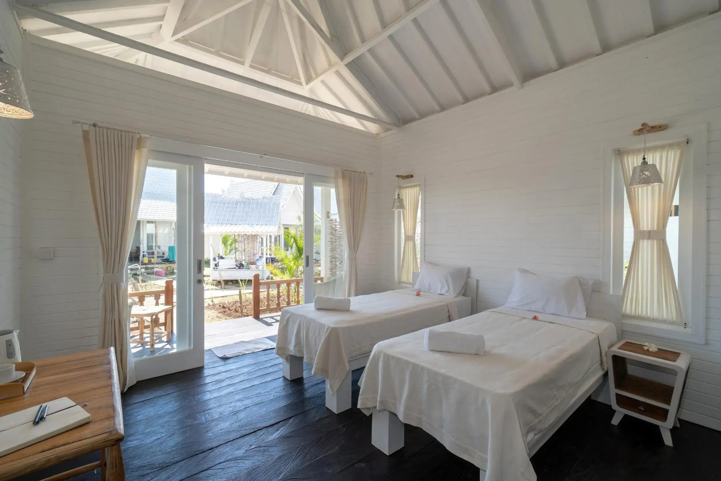 Deluxe Twin Room in Paus Putih Hotel Deluxe Twin Room in Paus Putih Hotel