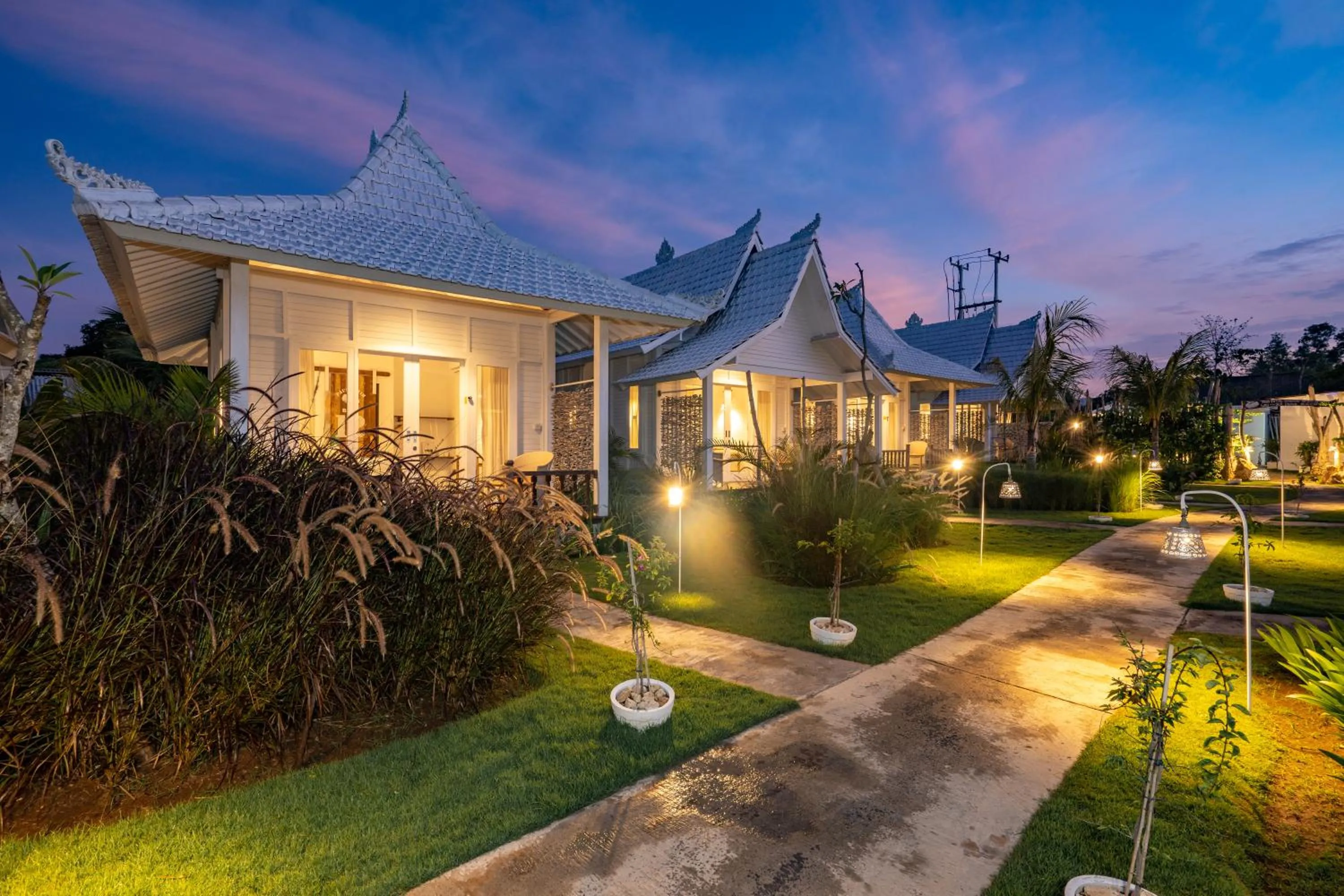 Property building in Paus Putih Hotel