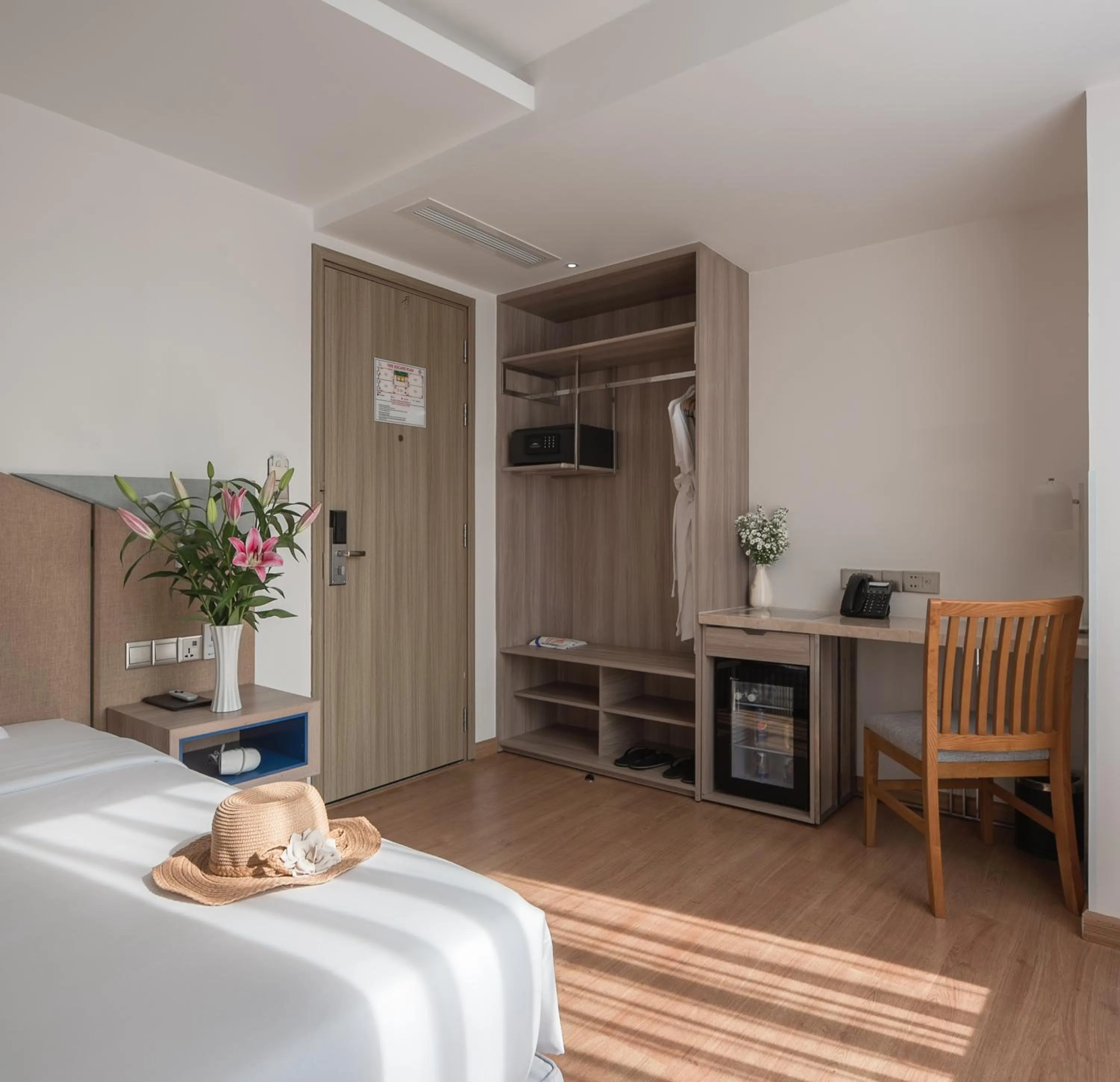 Bed in Le's Cham Hotel