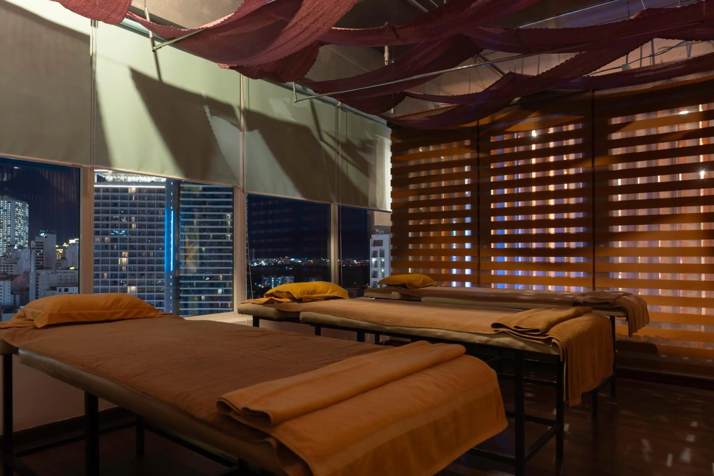Spa and wellness centre/facilities in Le's Cham Hotel