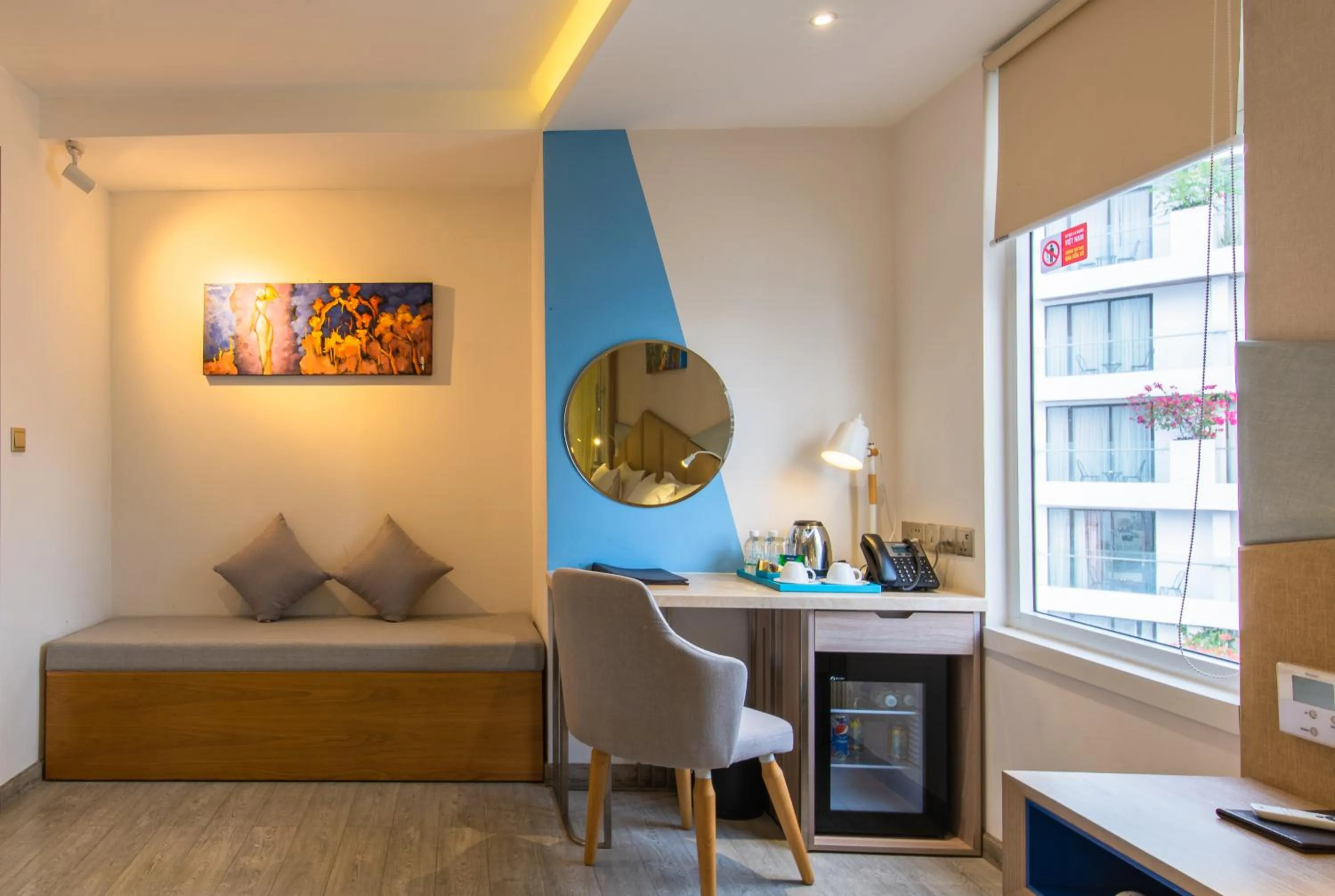 Coffee/tea facilities in Le's Cham Hotel