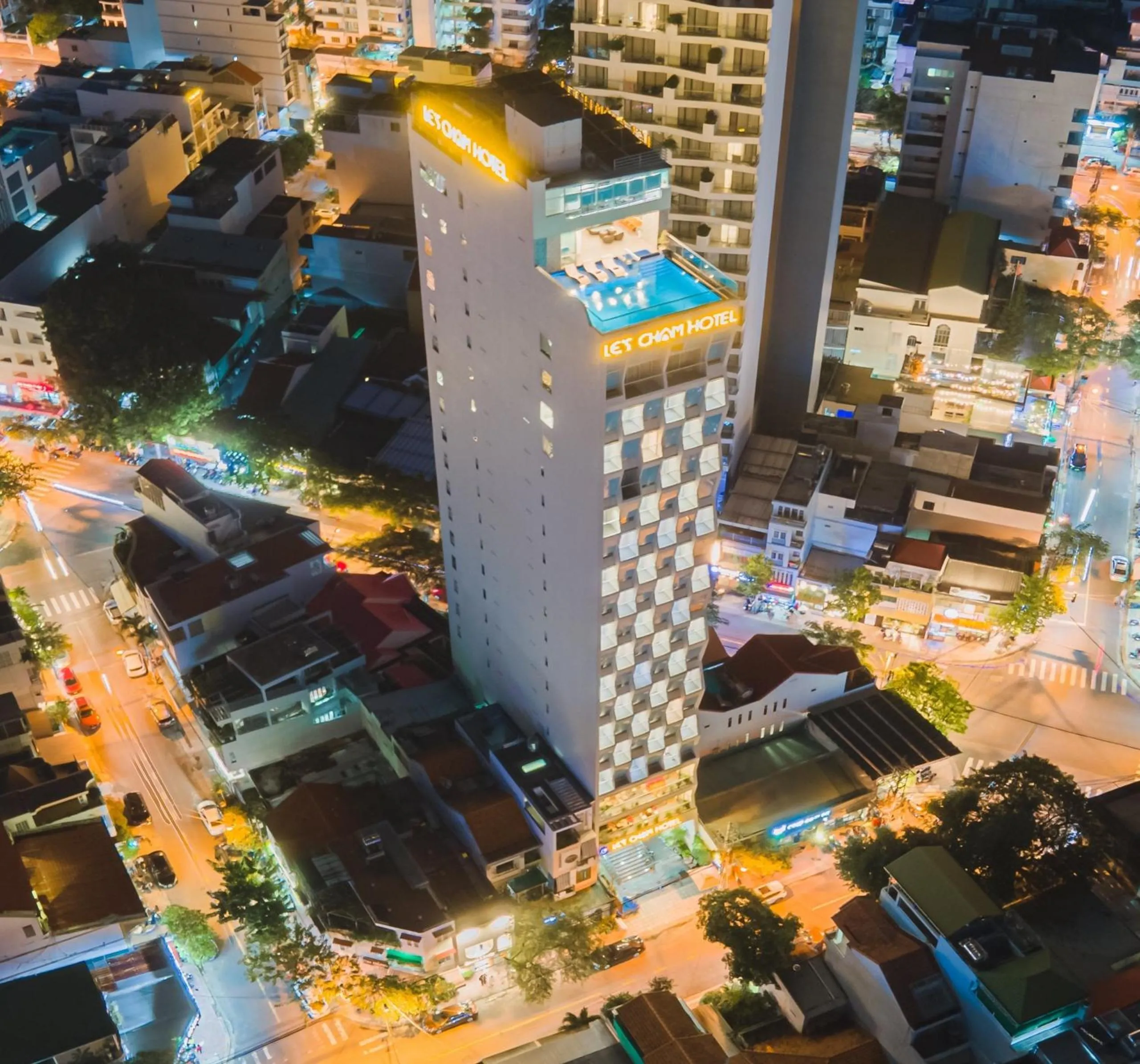 Neighbourhood in Le's Cham Hotel