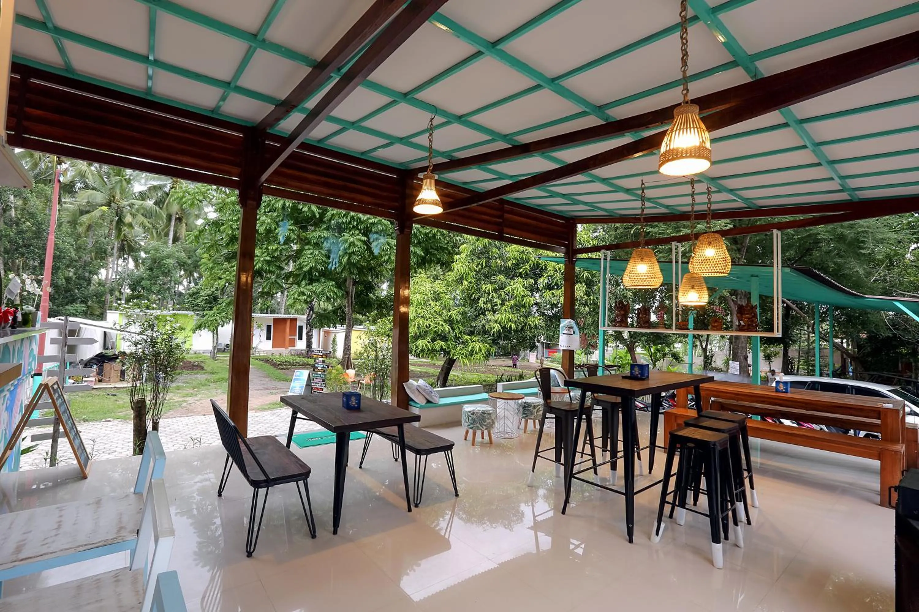 Restaurant/places to eat in Makarma Resort Lombok