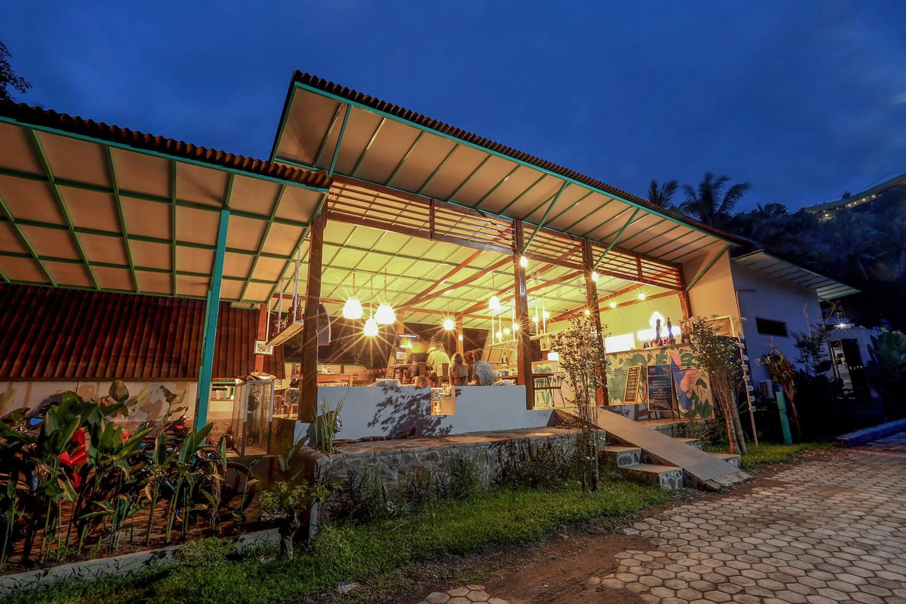 Restaurant/places to eat in Makarma Resort Lombok