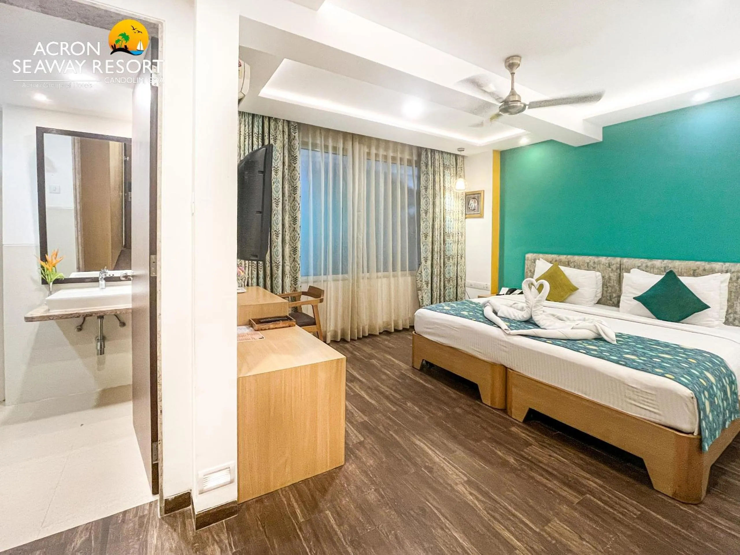 Bed in Acron Seaway Resort