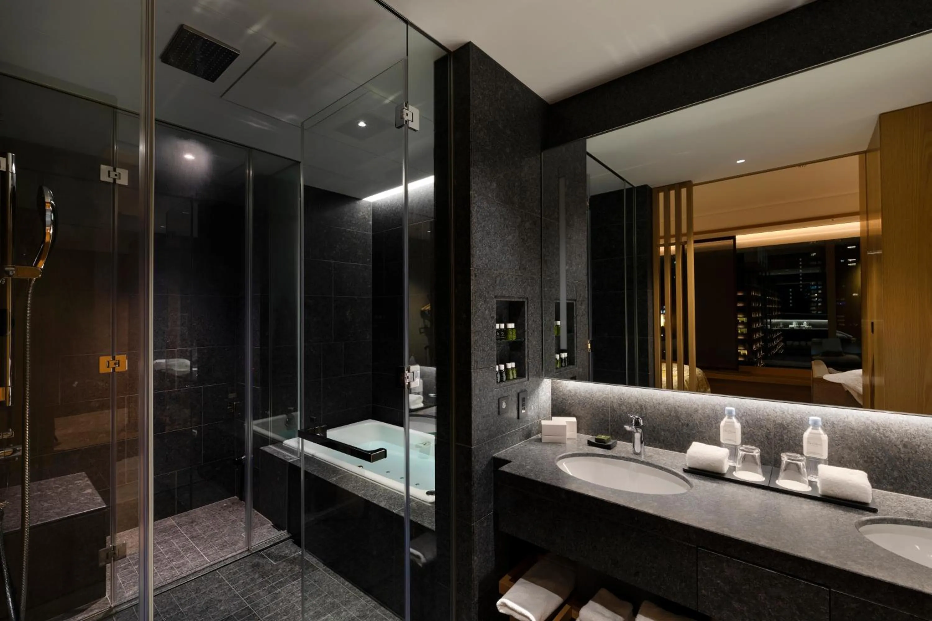 Bathroom in The Okura Tokyo