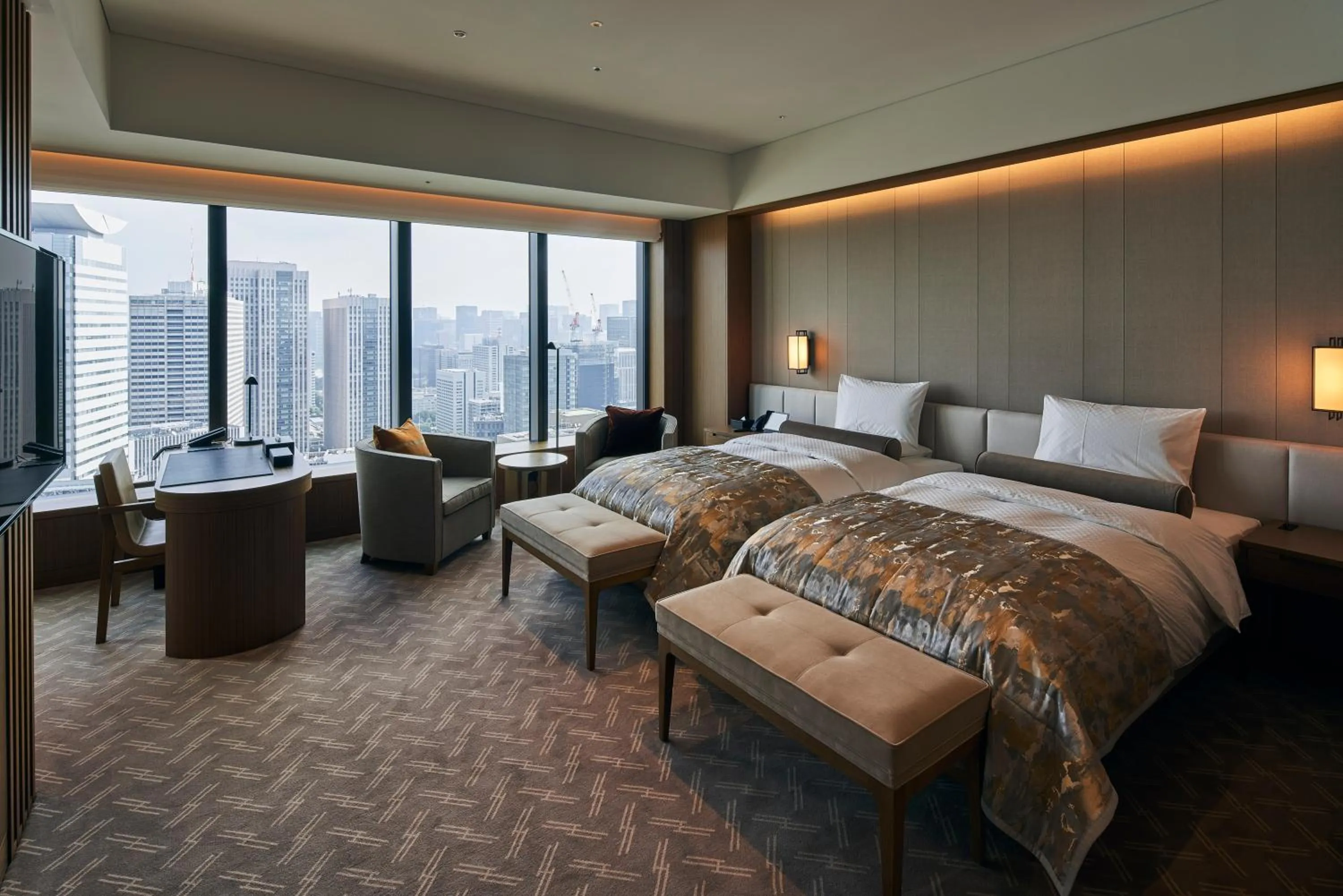 Photo of the whole room, Bed in The Okura Tokyo