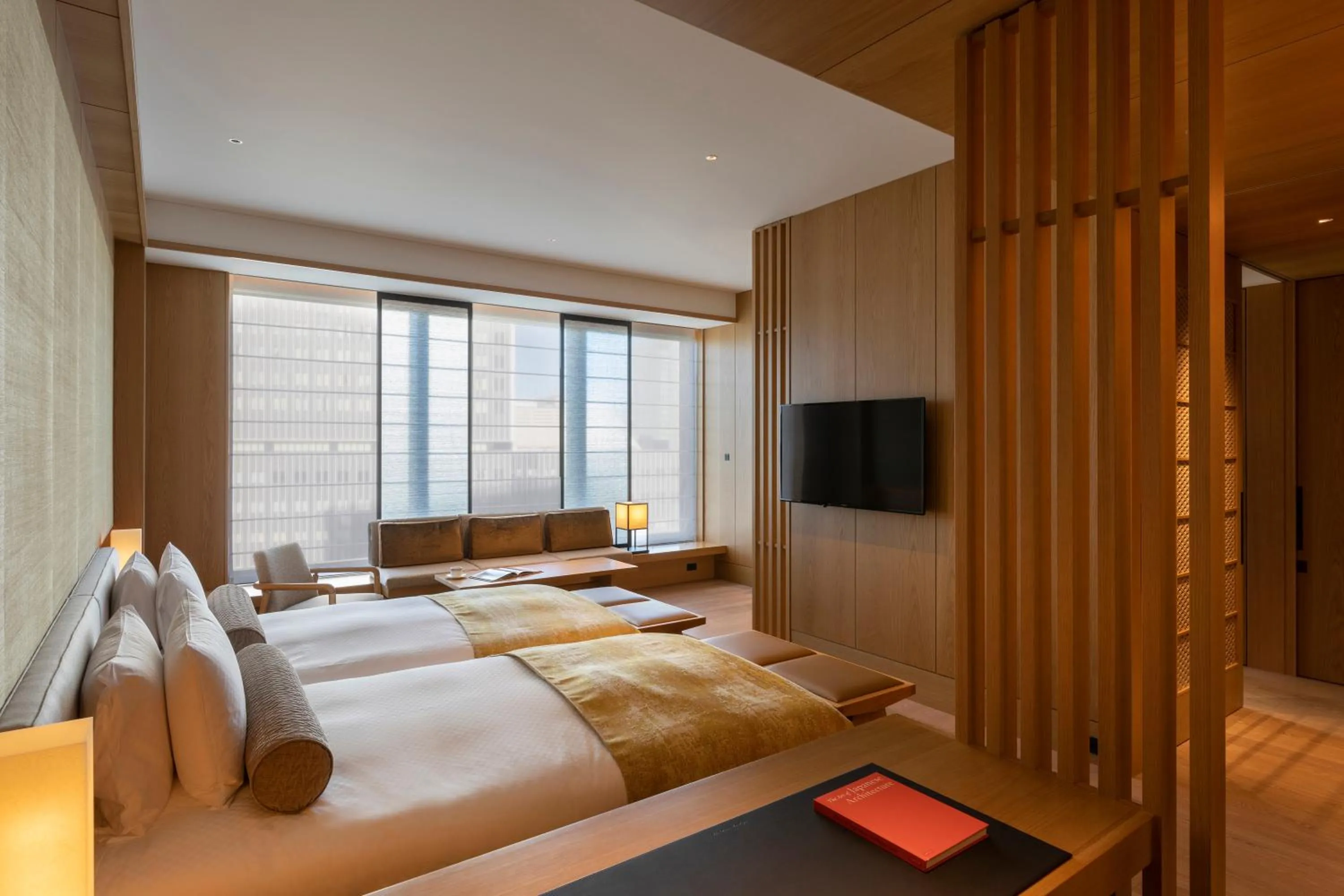 Photo of the whole room, Bed in The Okura Tokyo