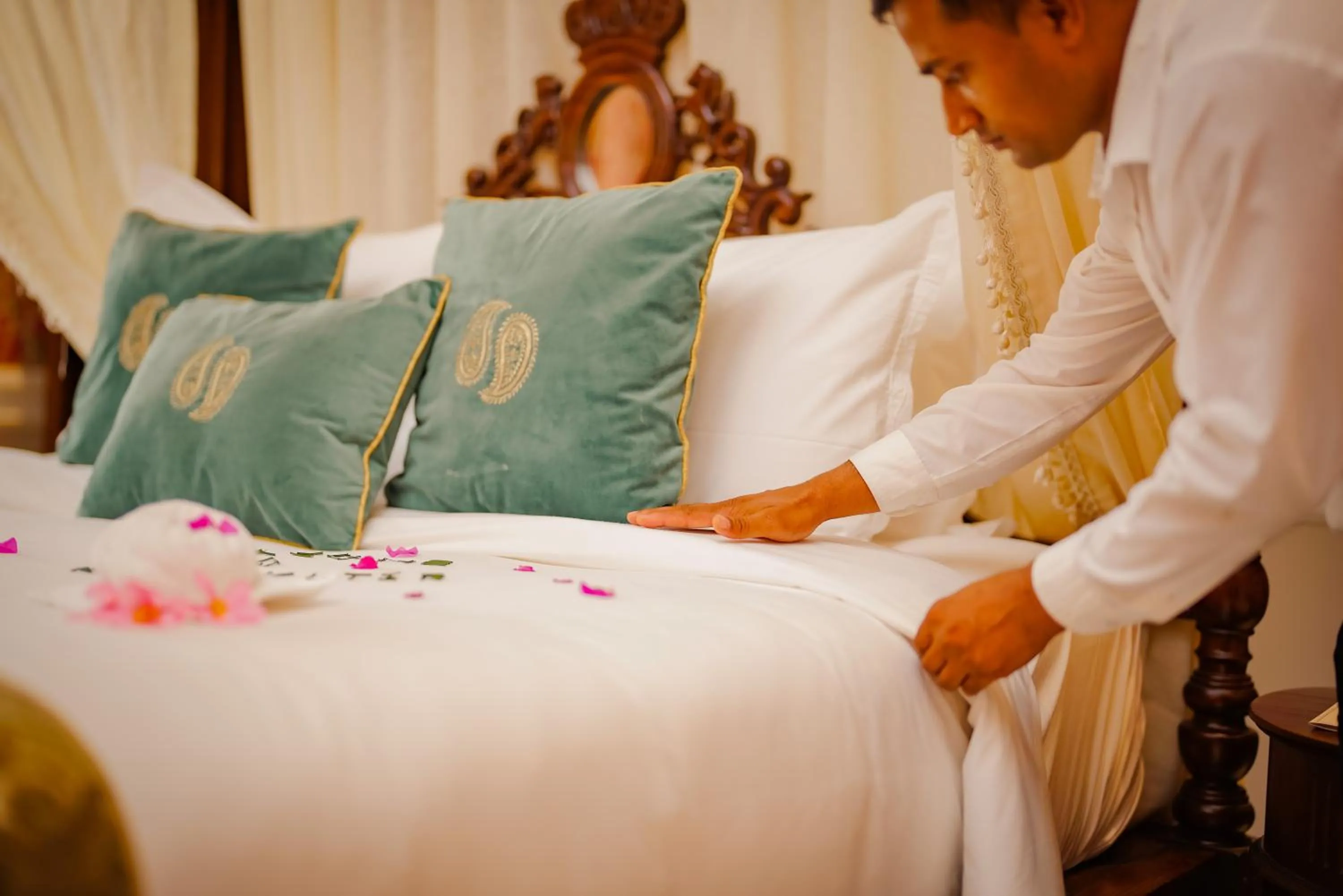 Bed in Raajkutir - IHCL SeleQtions