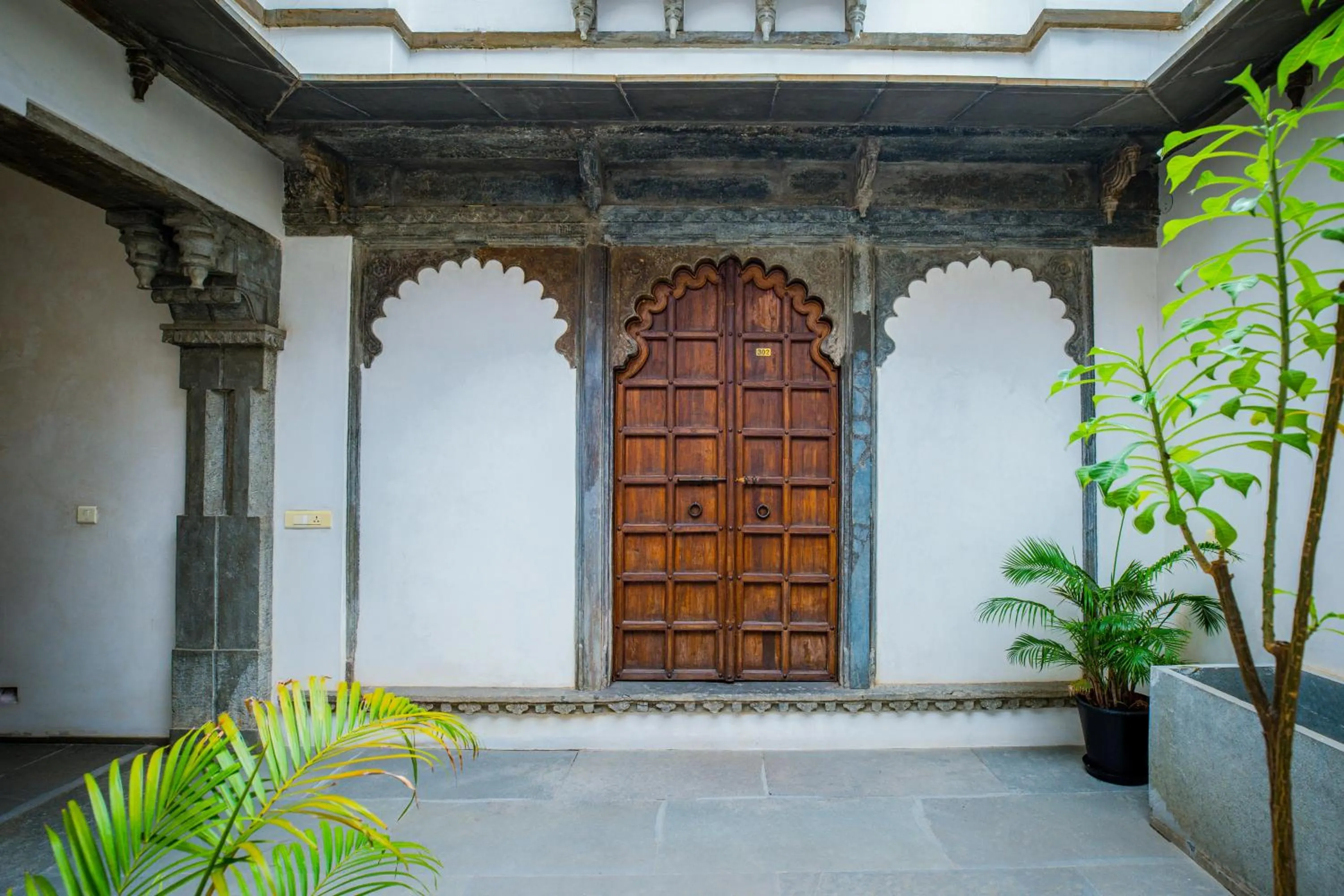 Facade/entrance in Madri Haveli