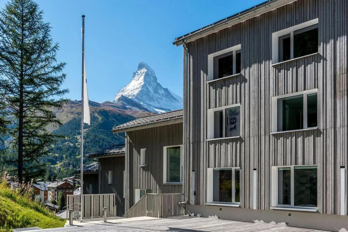 Property building in Legendär Zermatt