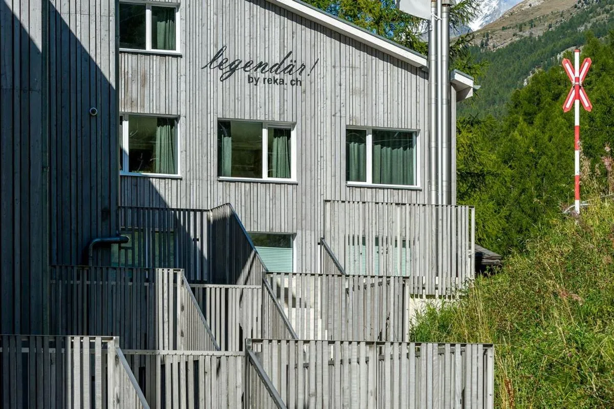 Property building in Legendär Zermatt