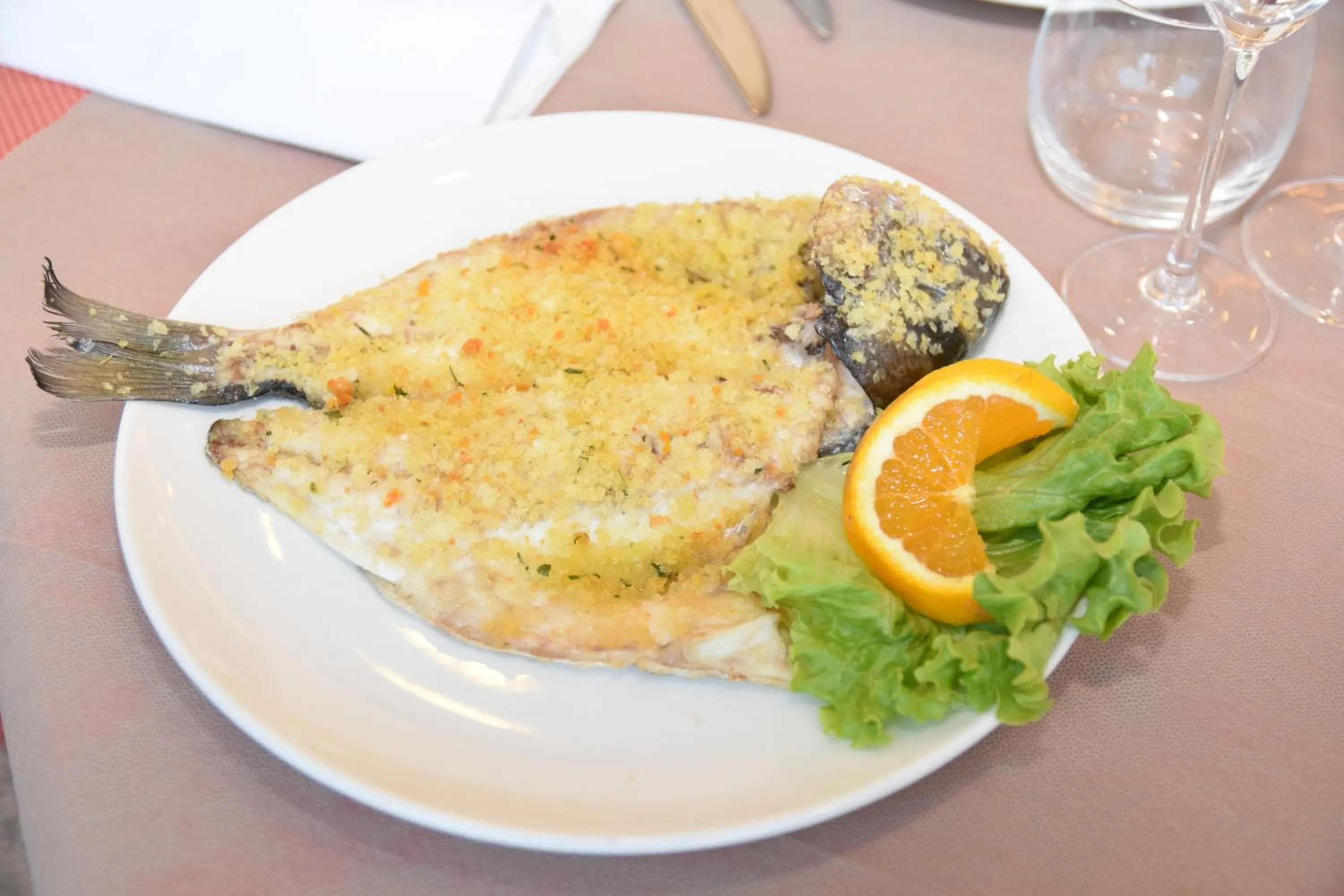 Food and drinks in Hotel Excelsior