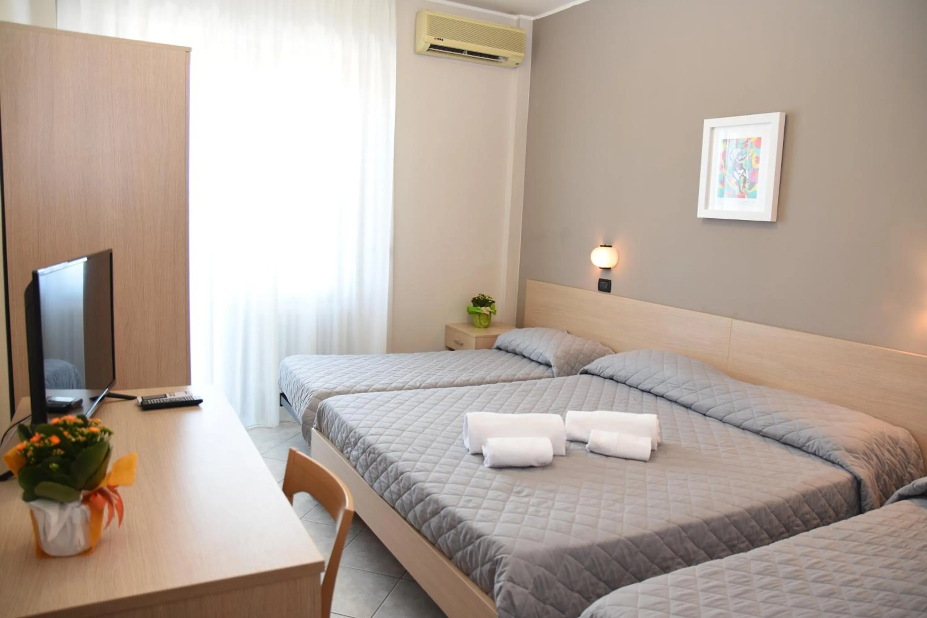 Bed in Hotel Excelsior