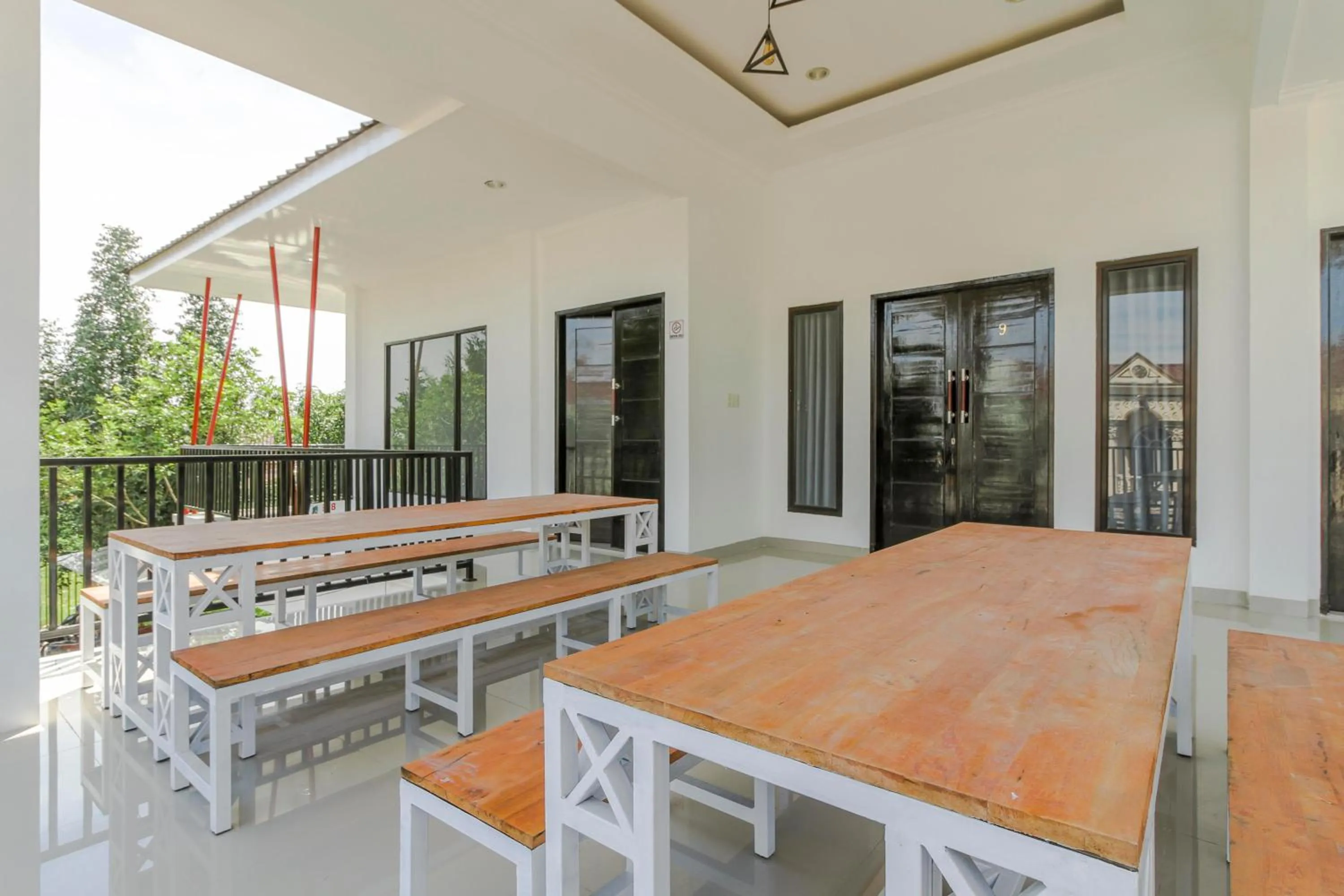 RedDoorz Premium @ Setiabudi Medan