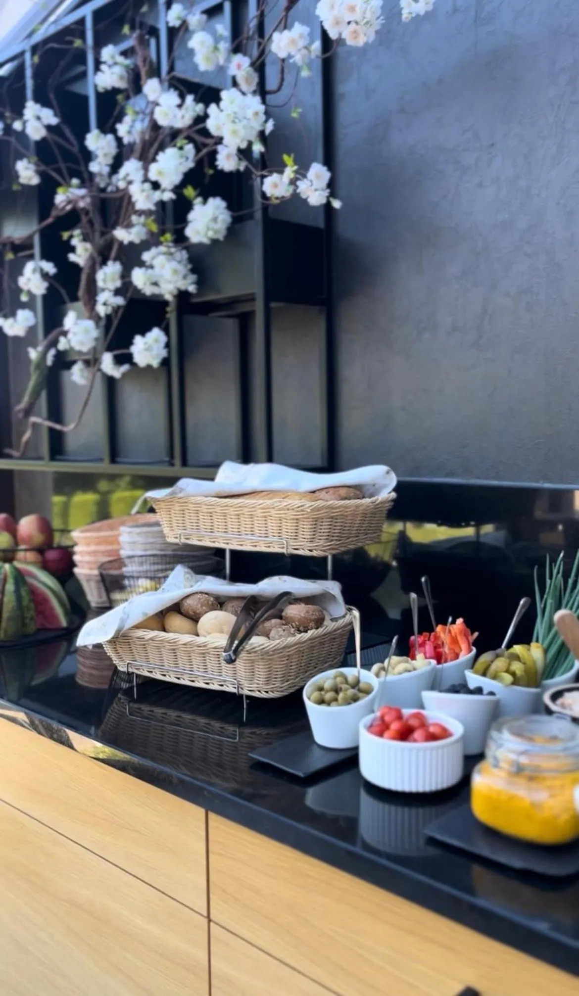 Breakfast in Hotel Kompleks Beskid z basenem i stokiem narciarskim - blisko Babiej Góry