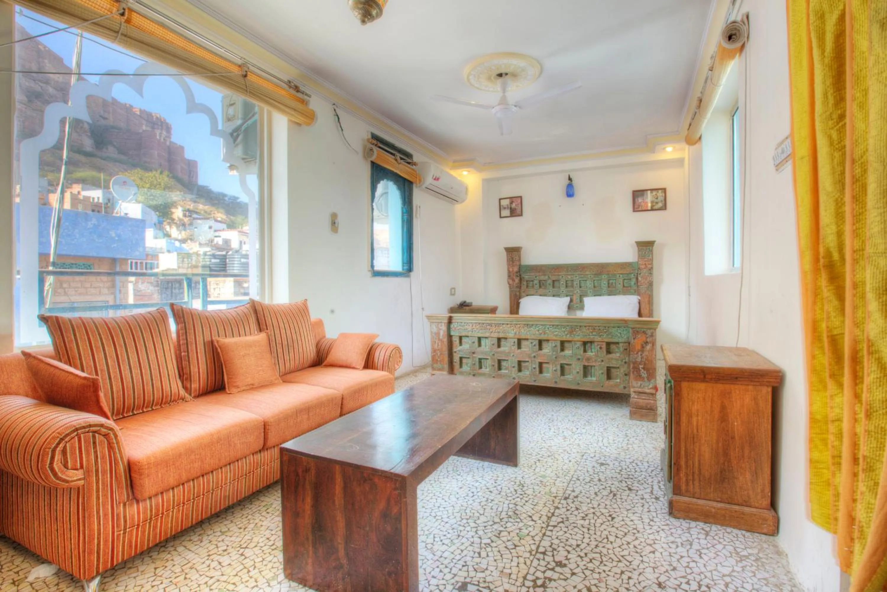 Day in Yogis Guest House