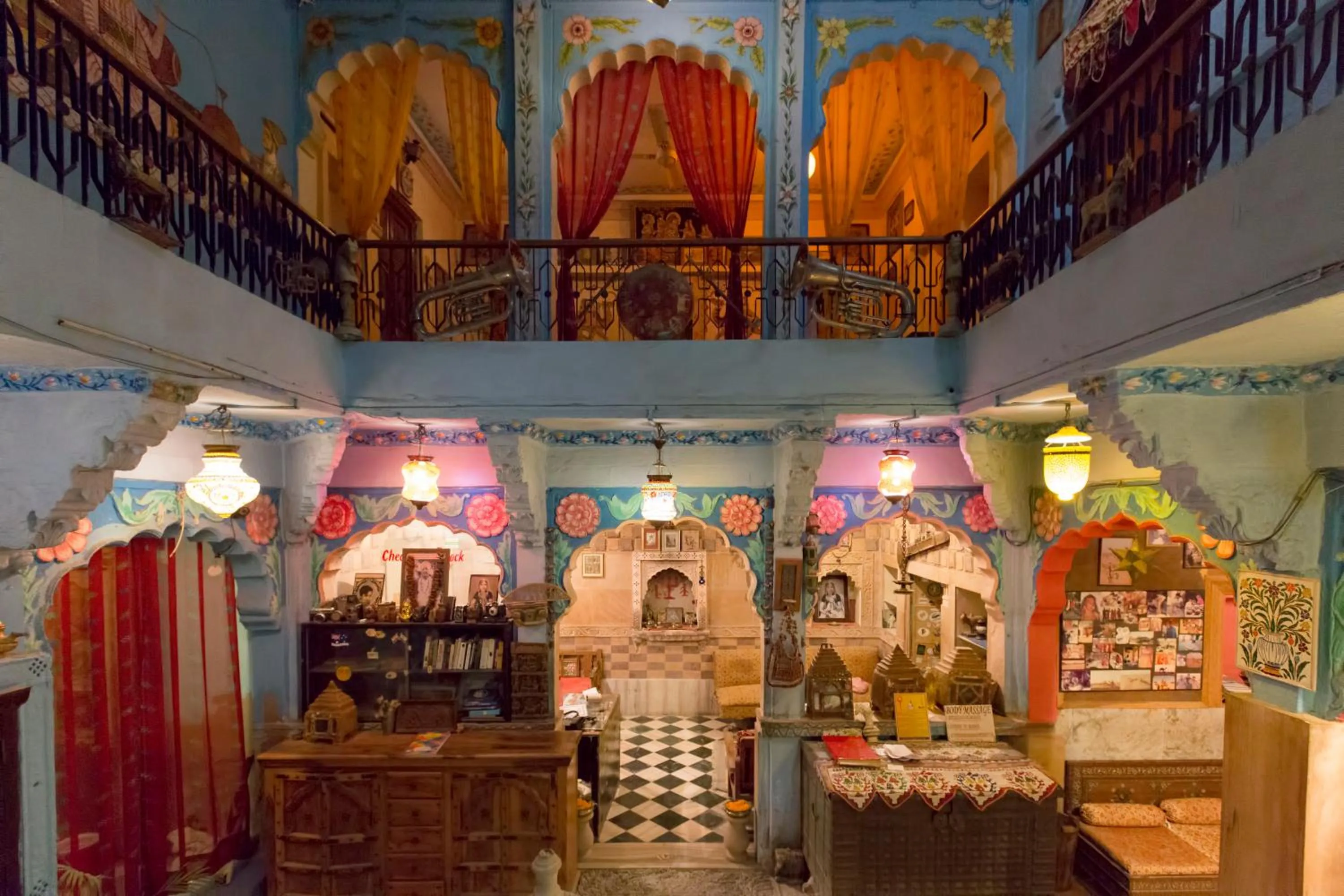 Lobby or reception in Yogis Guest House