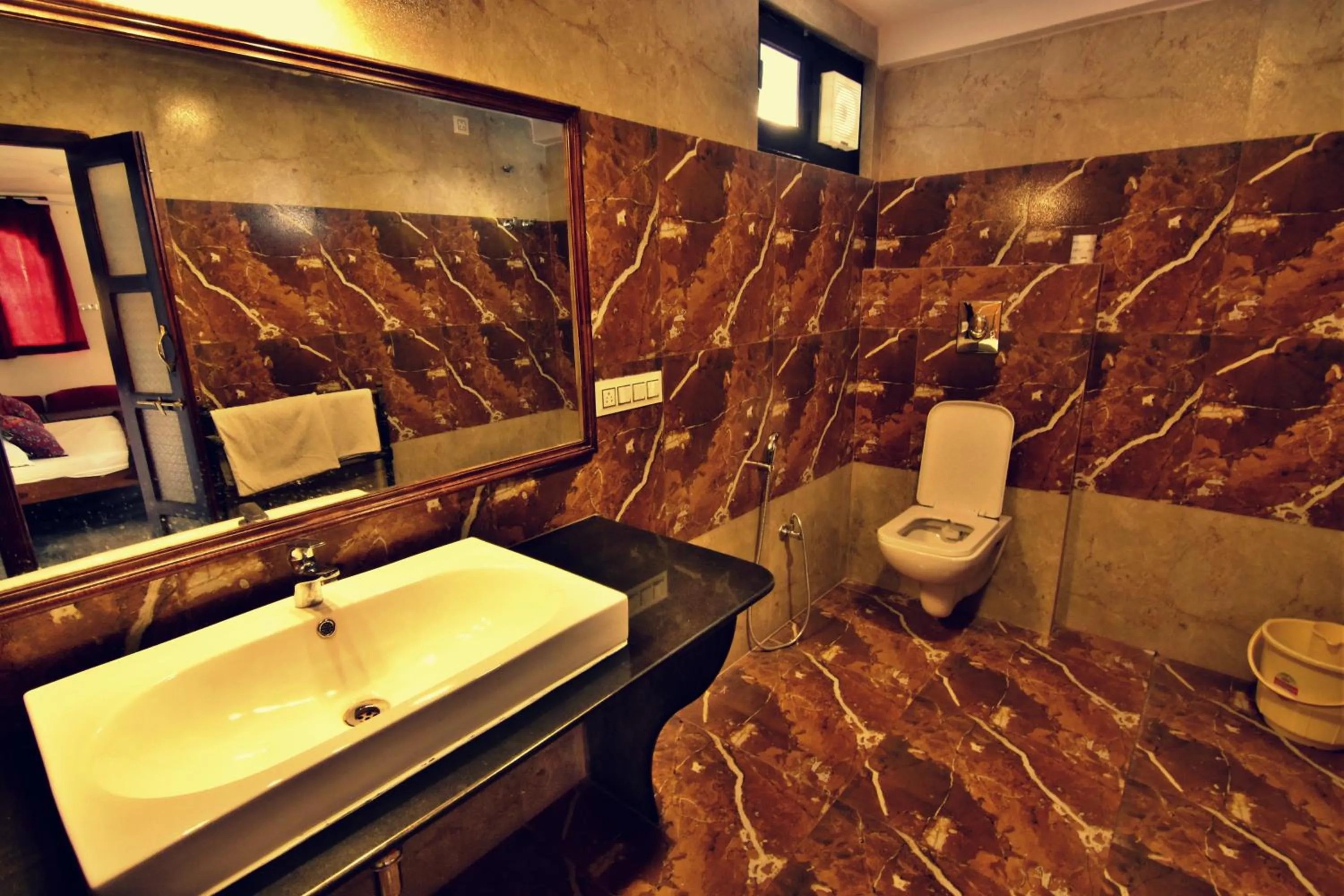 Bathroom in Yogis Guest House