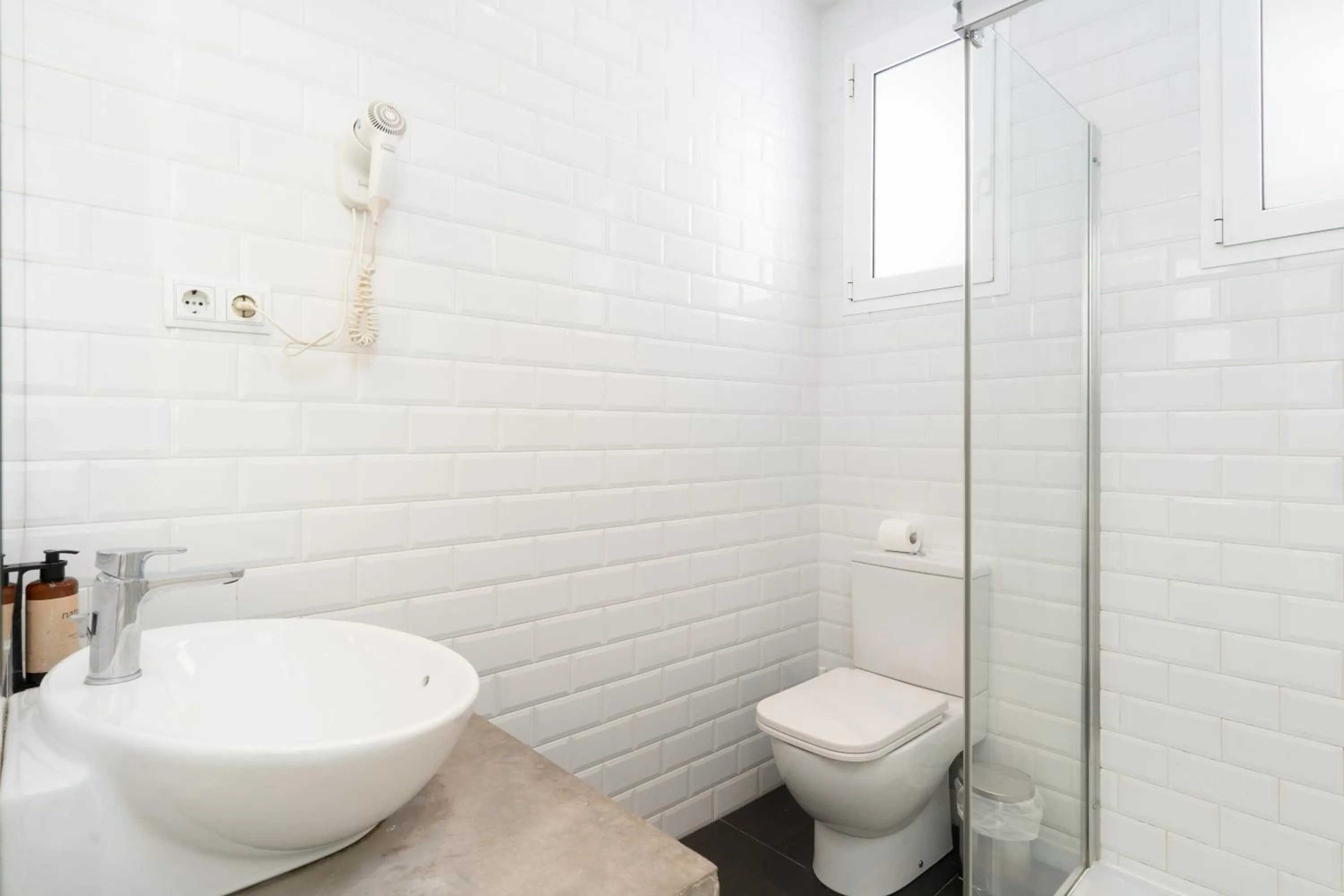 Bathroom in TSA Gran Via