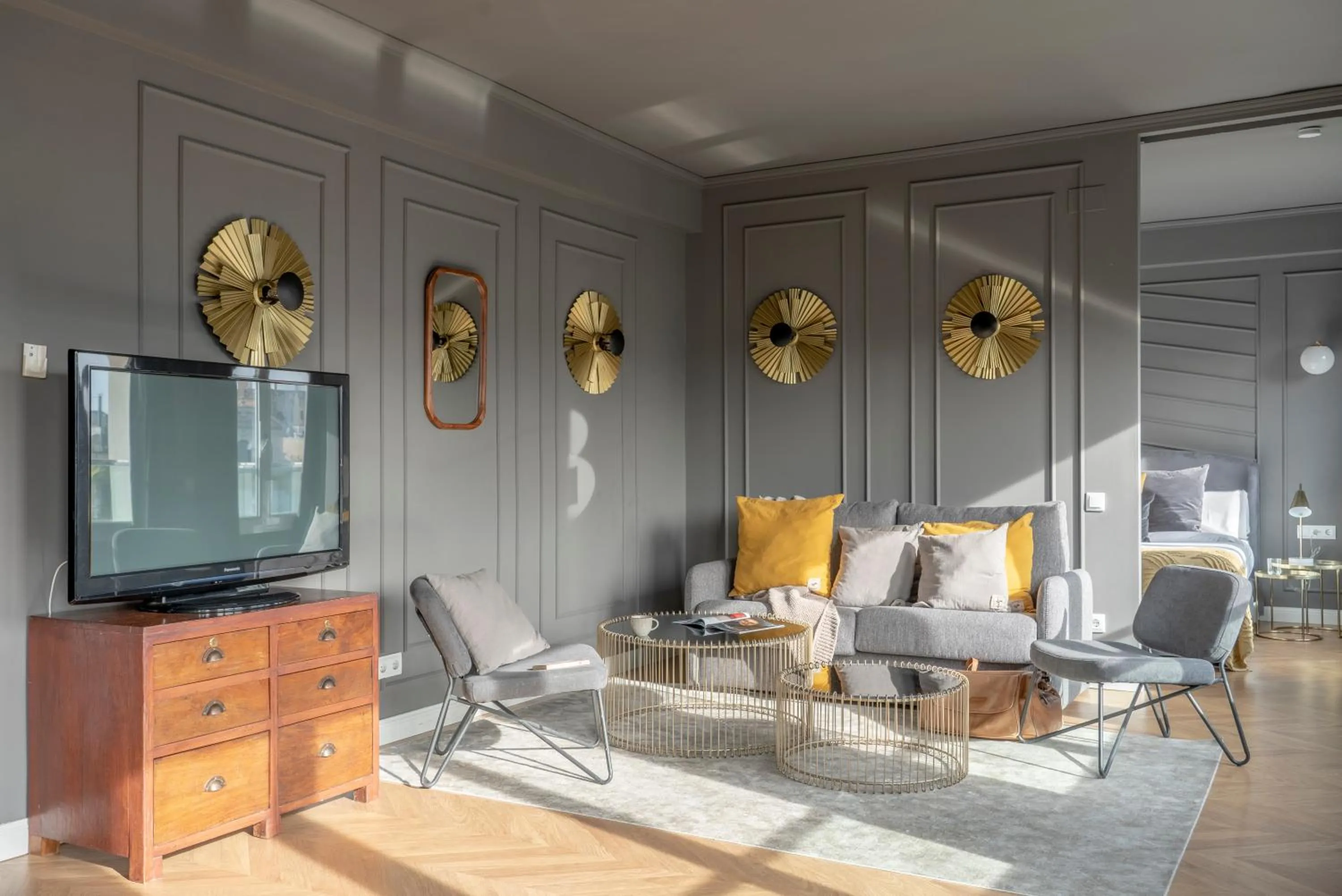 TV and multimedia in TSA Gran Via