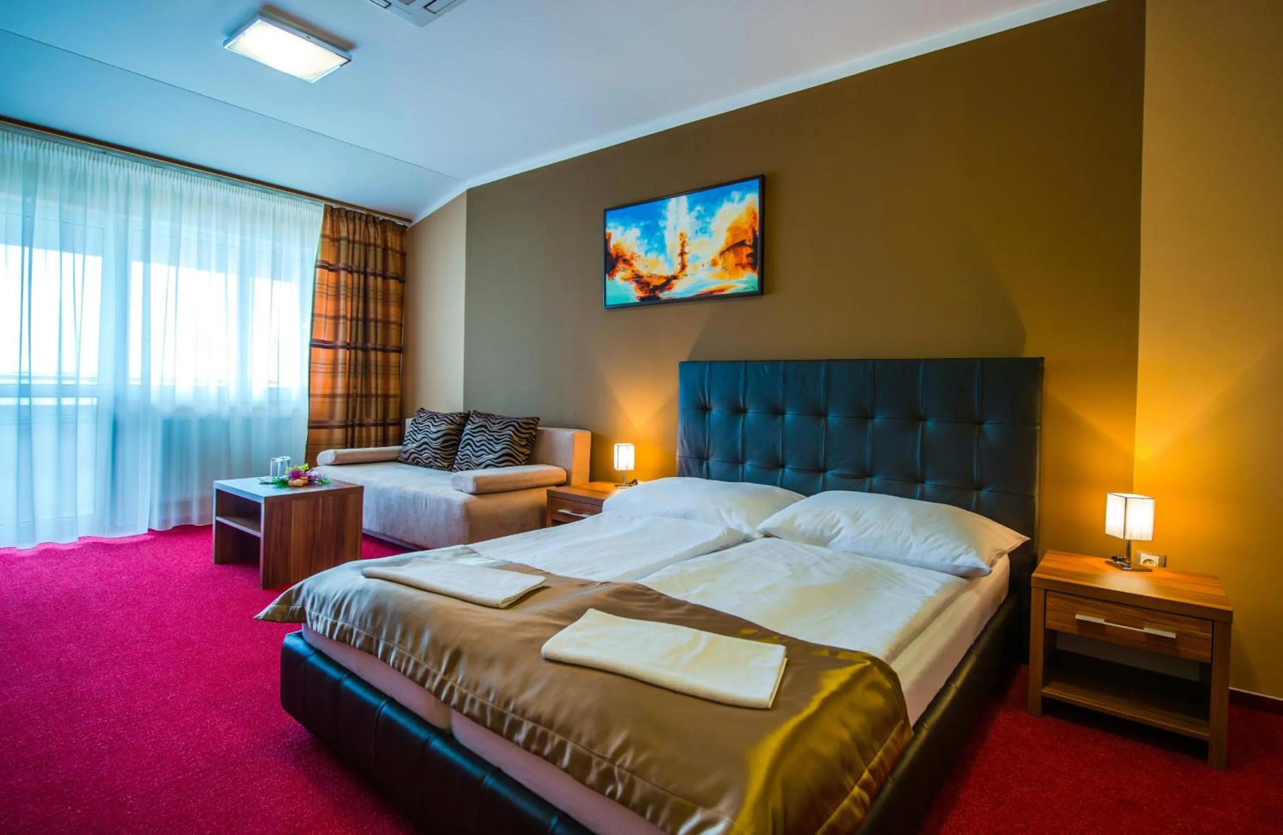 Bed in Hotel Glamour