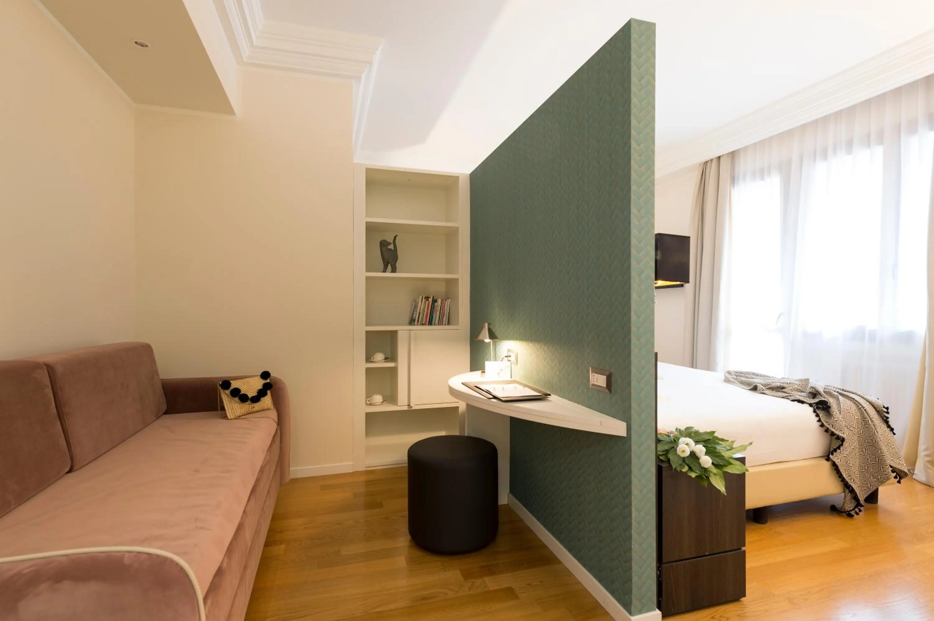 Bed in Elizabeth Lifestyle Hotel