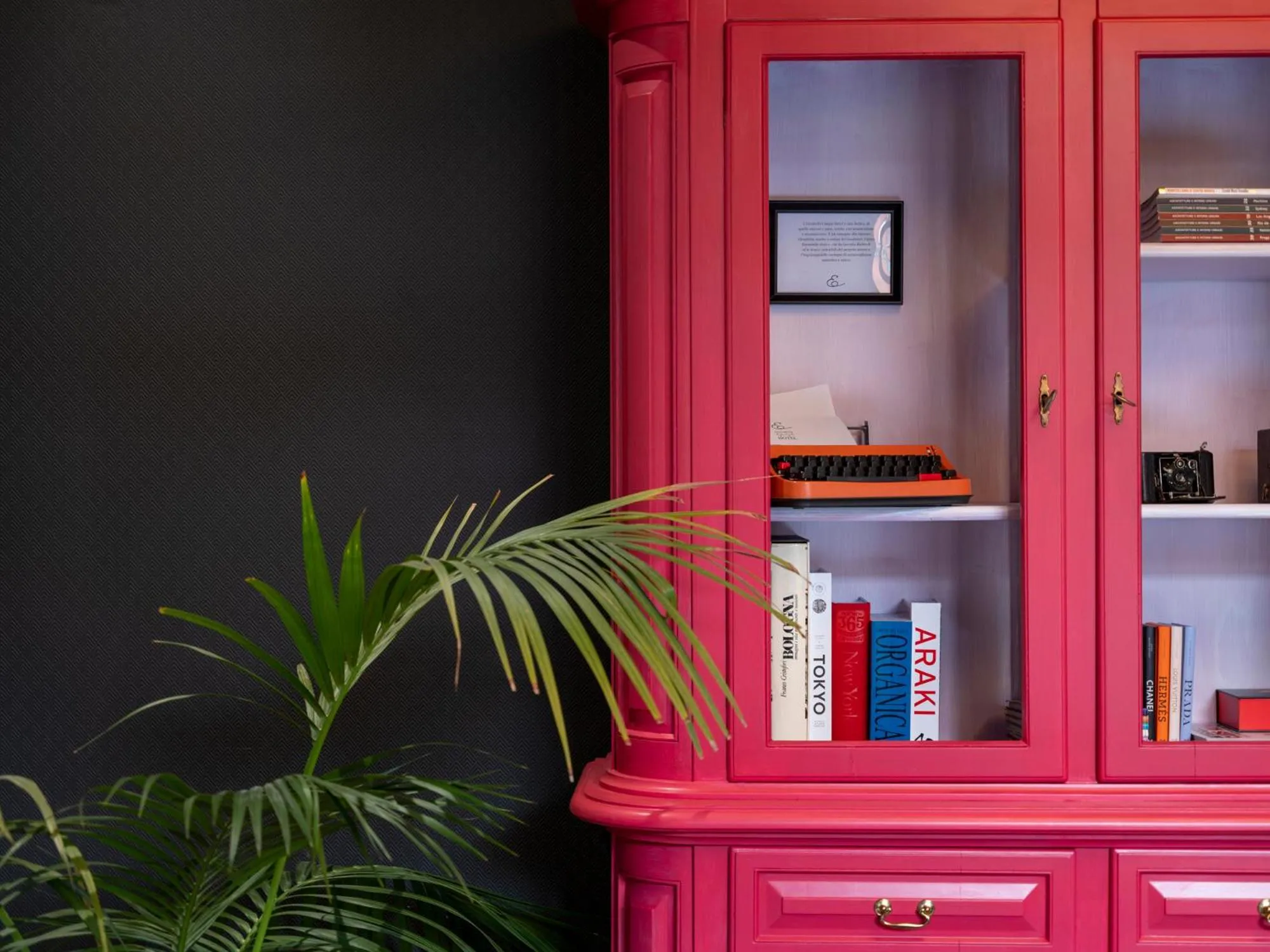 Decorative detail in Elizabeth Lifestyle Hotel