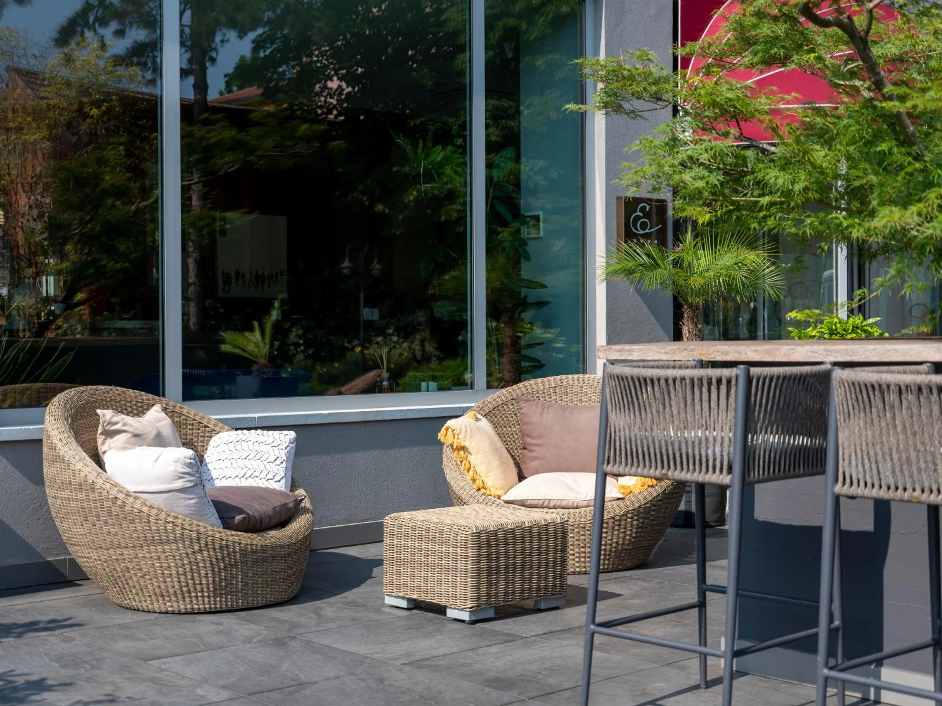 Garden in Elizabeth Lifestyle Hotel