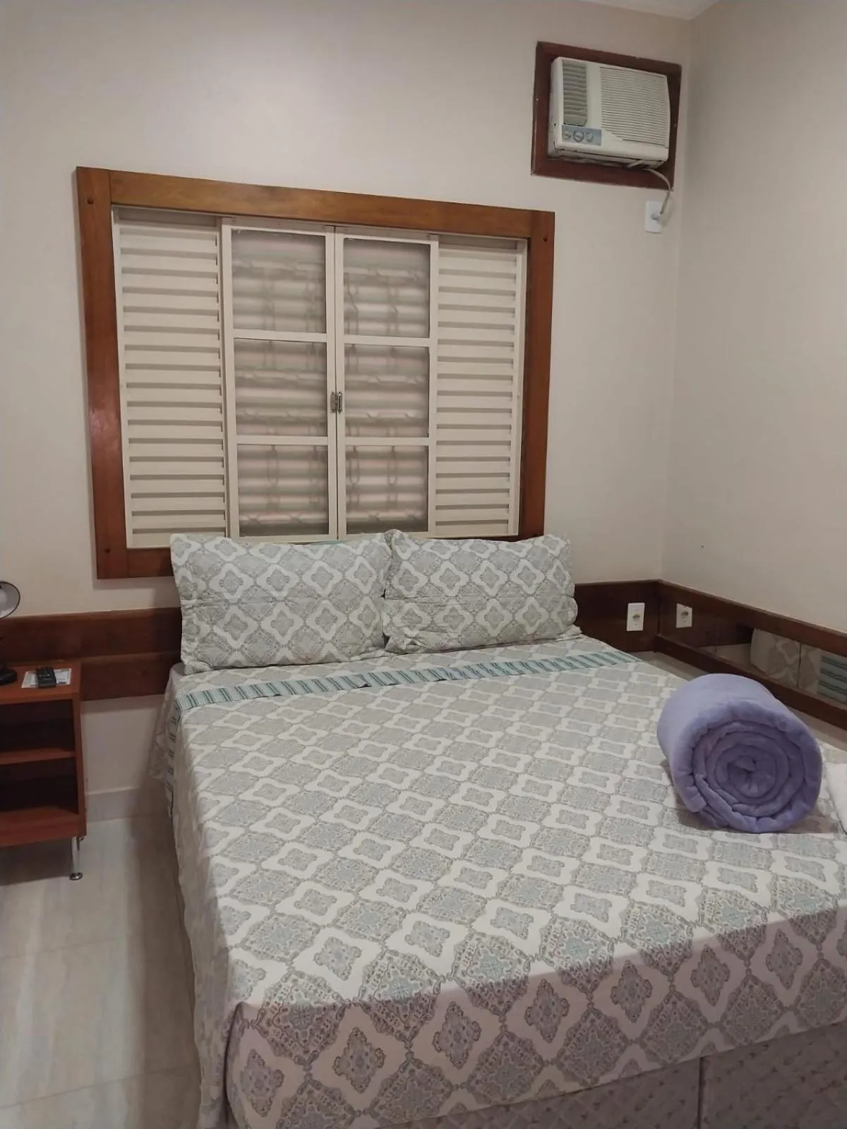 Bed in Leme Plaza Hotel