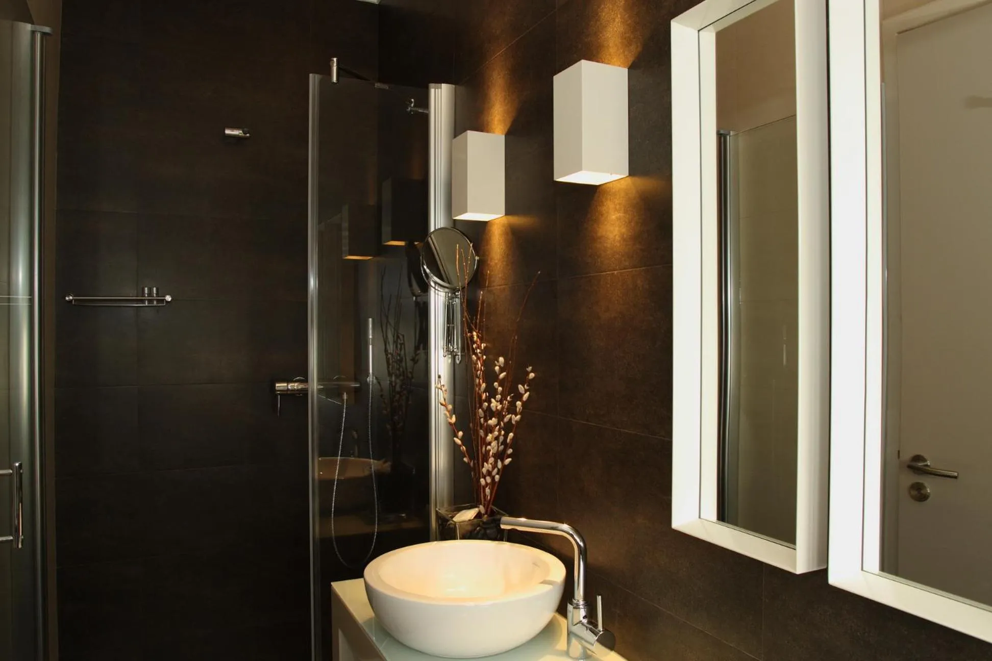 Toilet in Castilho House