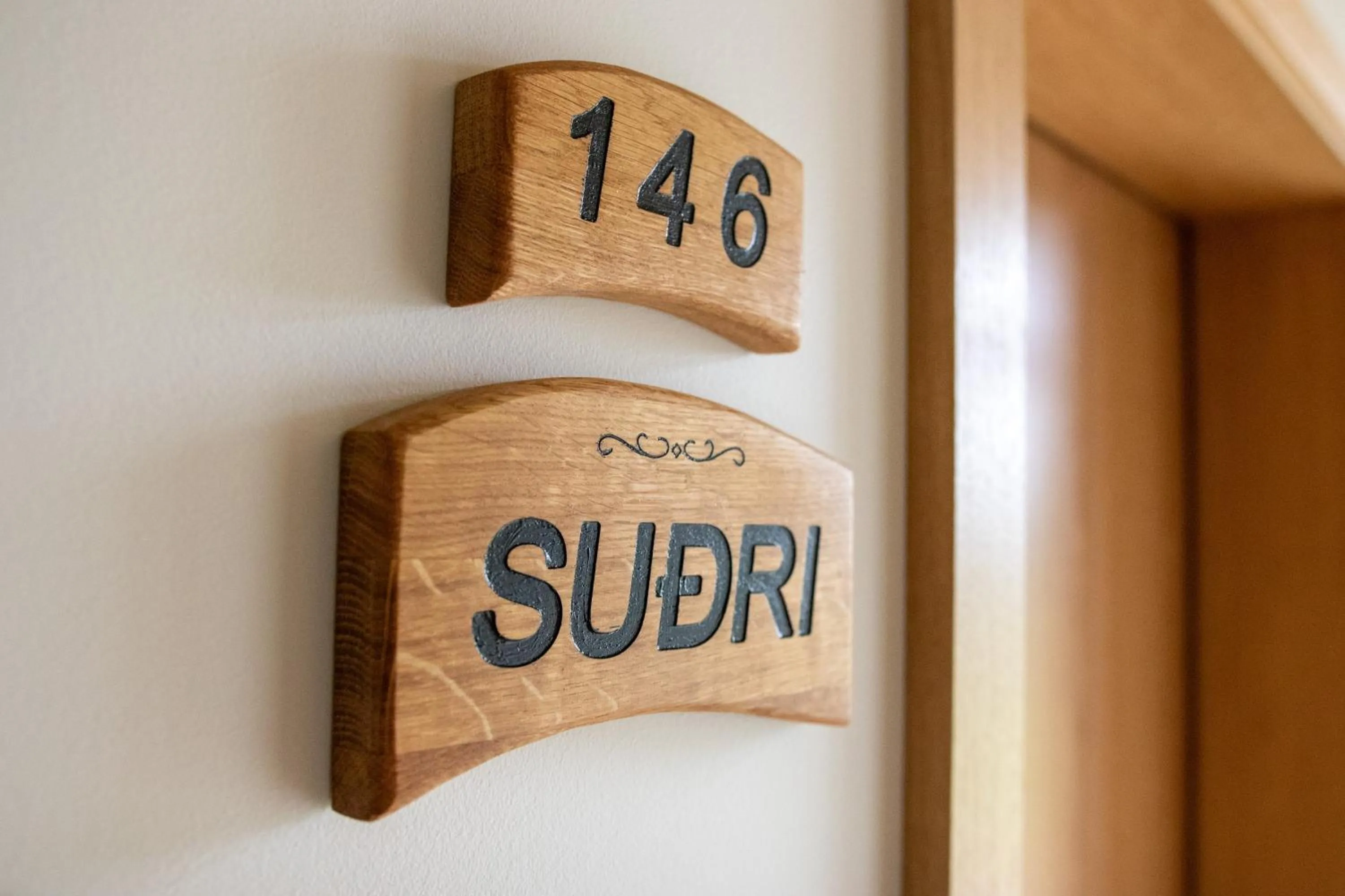 Decorative detail in Hótel Eldhestar