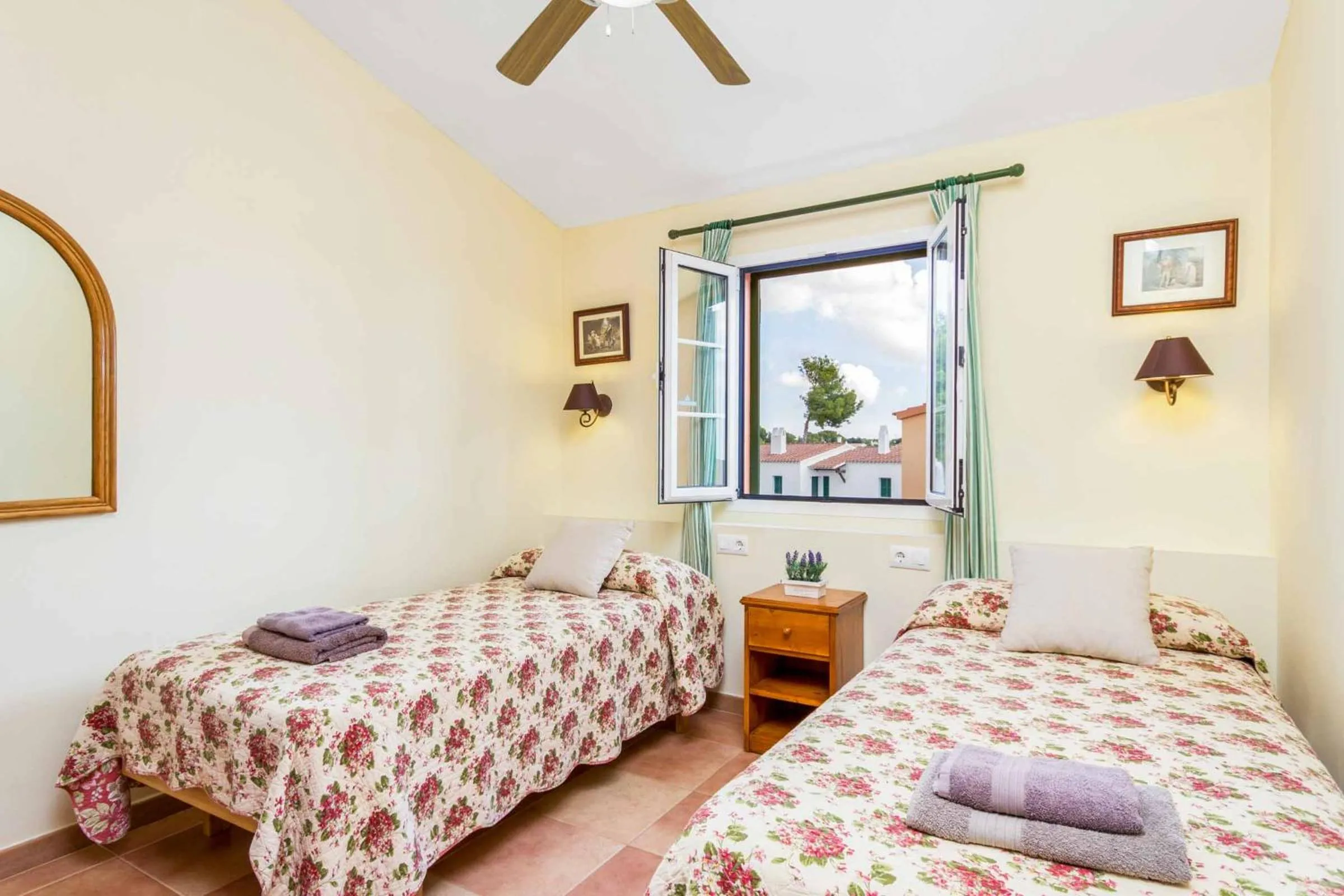 Other, Bed in Villa Marcolis Cel