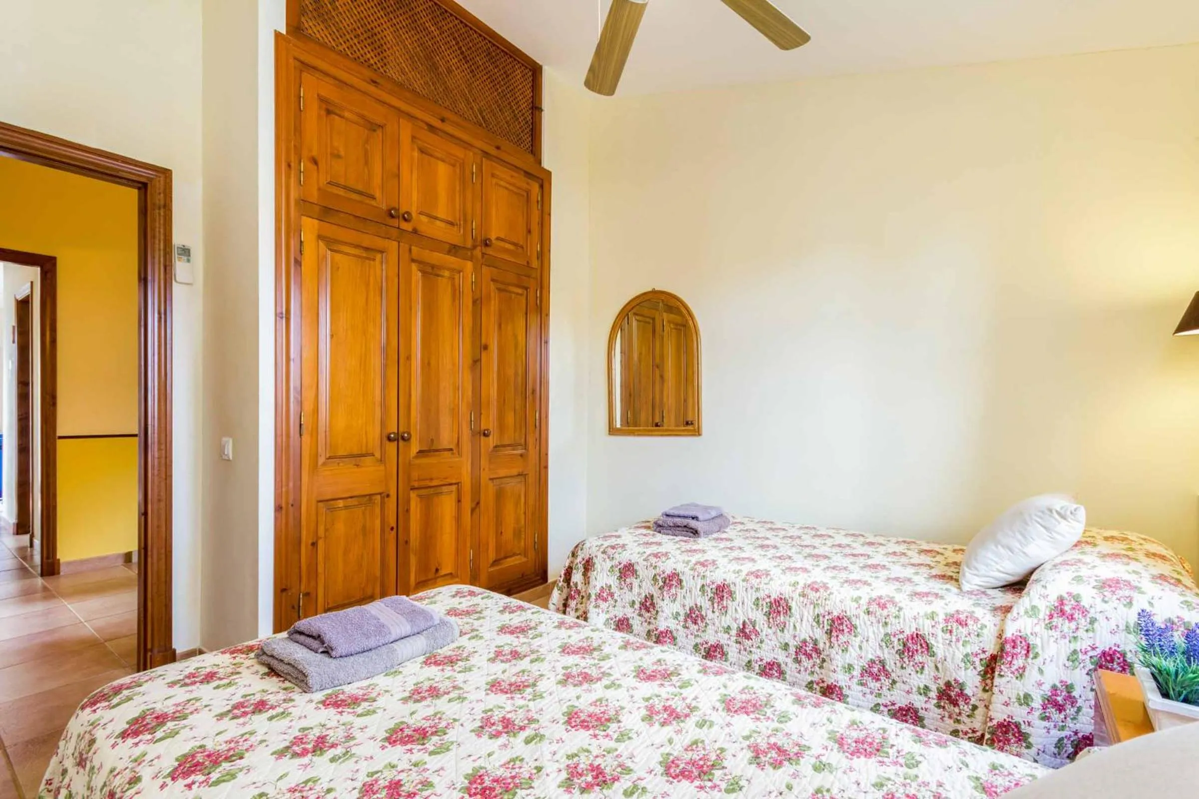 Other, Bed in Villa Marcolis Cel
