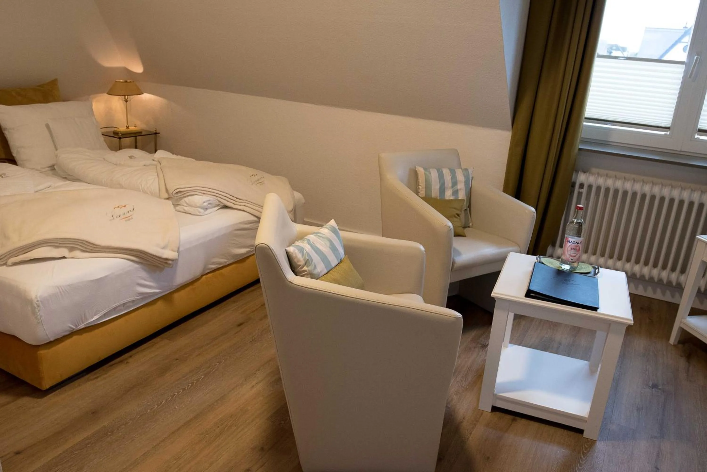 Bed in Pension Luuward 3 Sterne superior Hotel