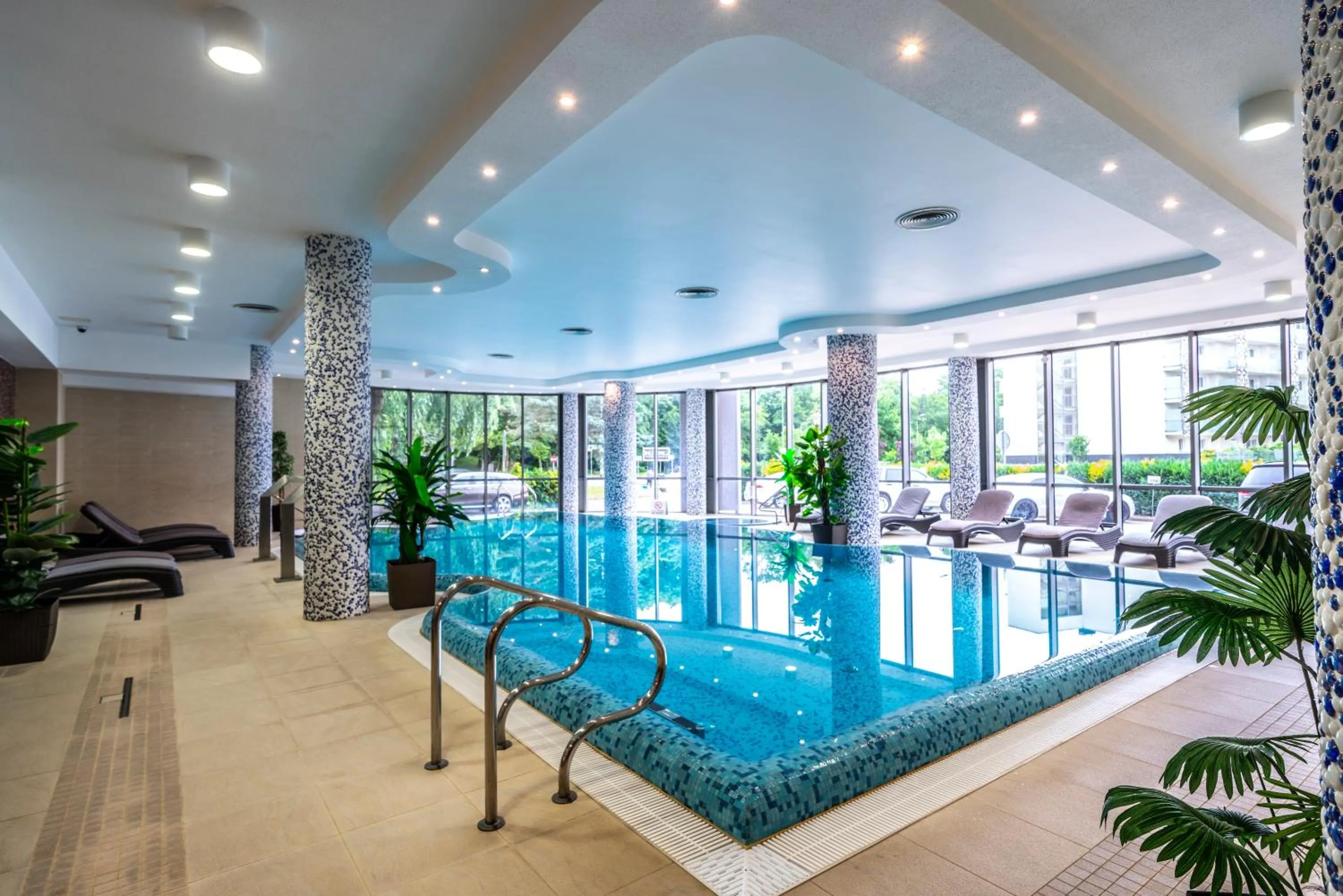 Swimming pool in Hotel Leda Spa - Adults Only