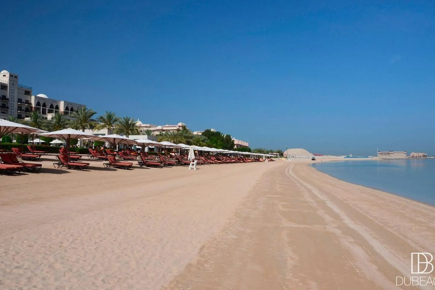 Beach in Zabeel Saray Royal Residences Lagoon Villa