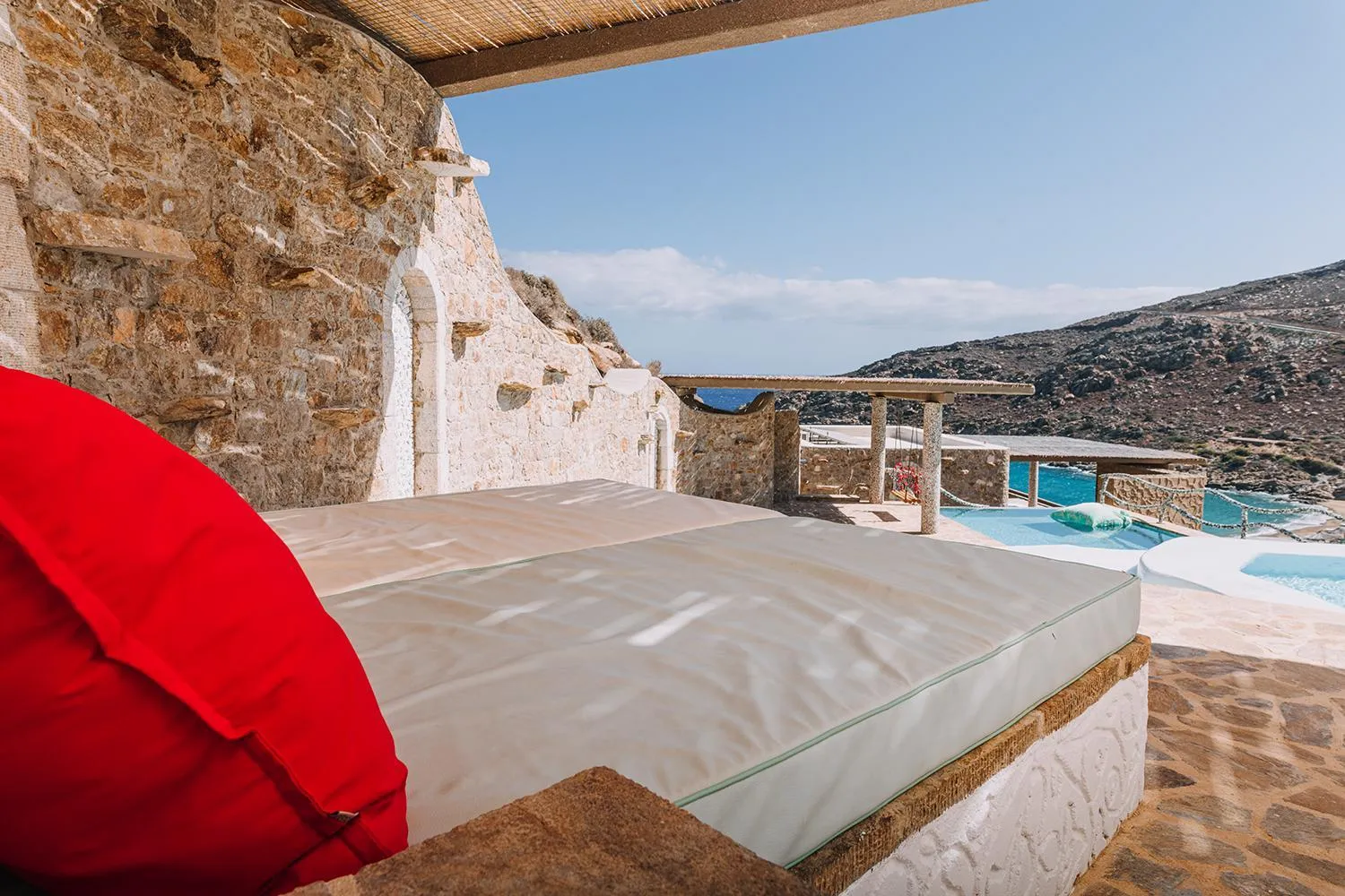 View (from property/room) in Calilo