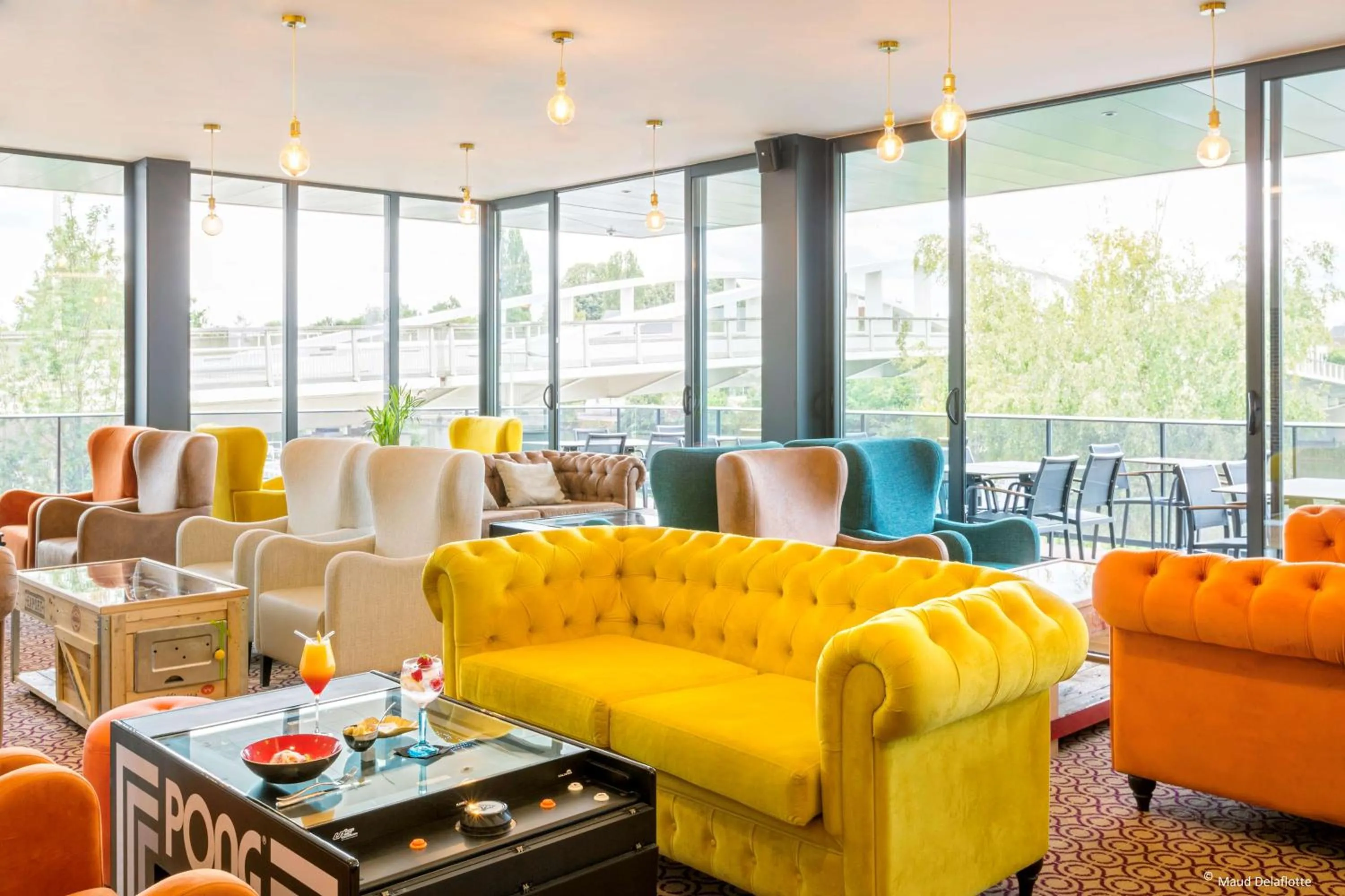 Lounge or bar in Aiden by Best Western T'aim Hotel & SPA