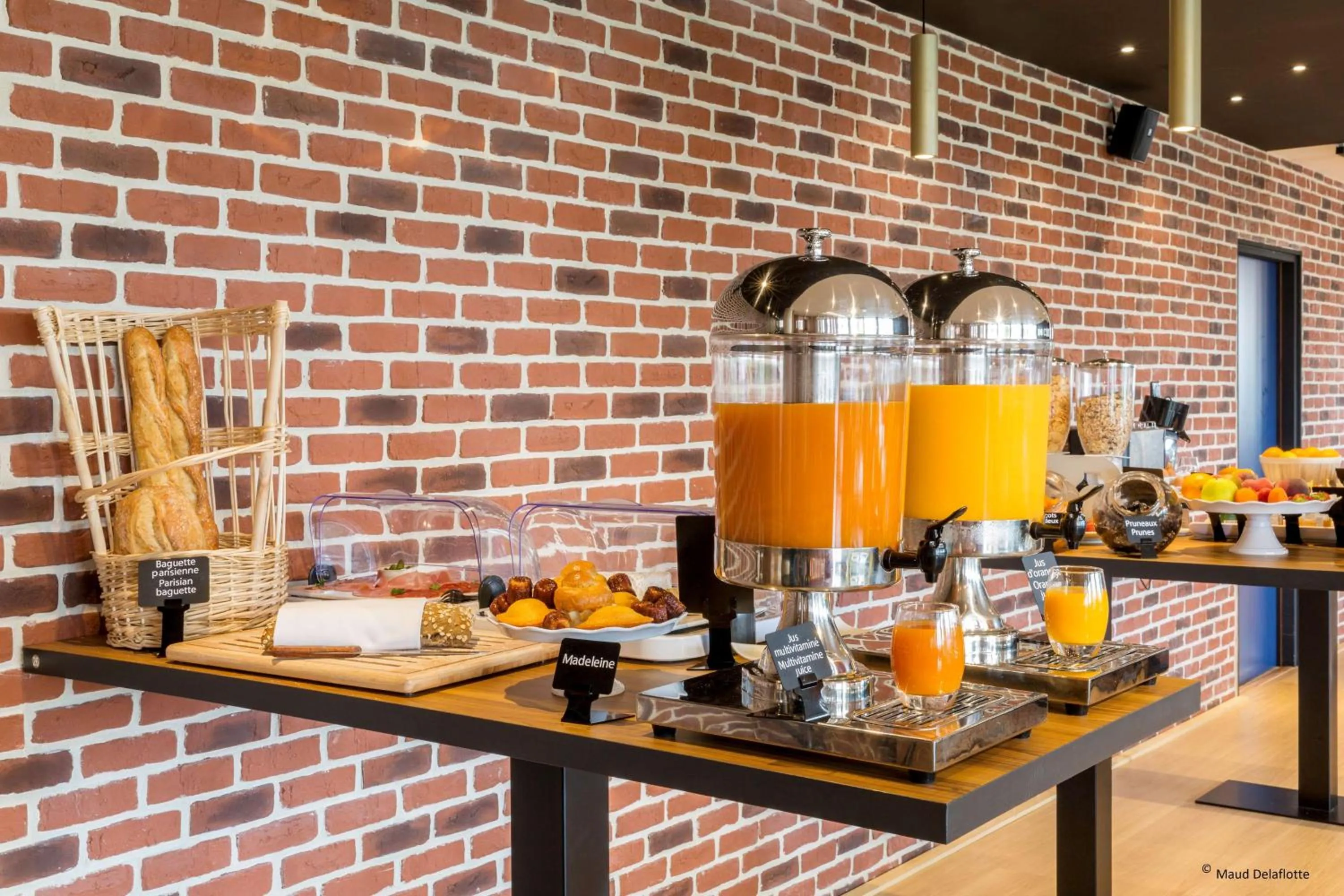 Breakfast in Aiden by Best Western T'aim Hotel & SPA