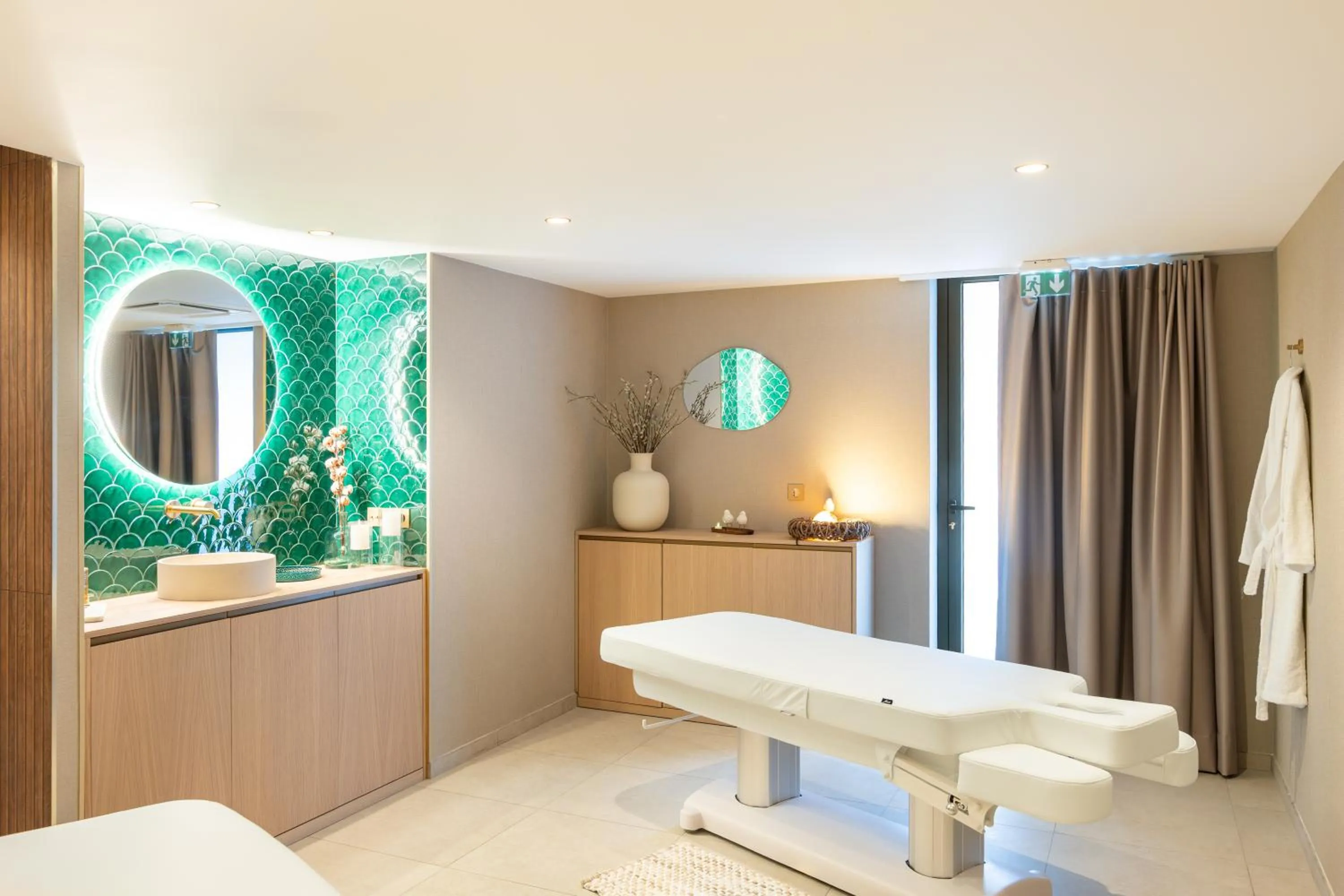 Massage in Aiden by Best Western T'aim Hotel & SPA