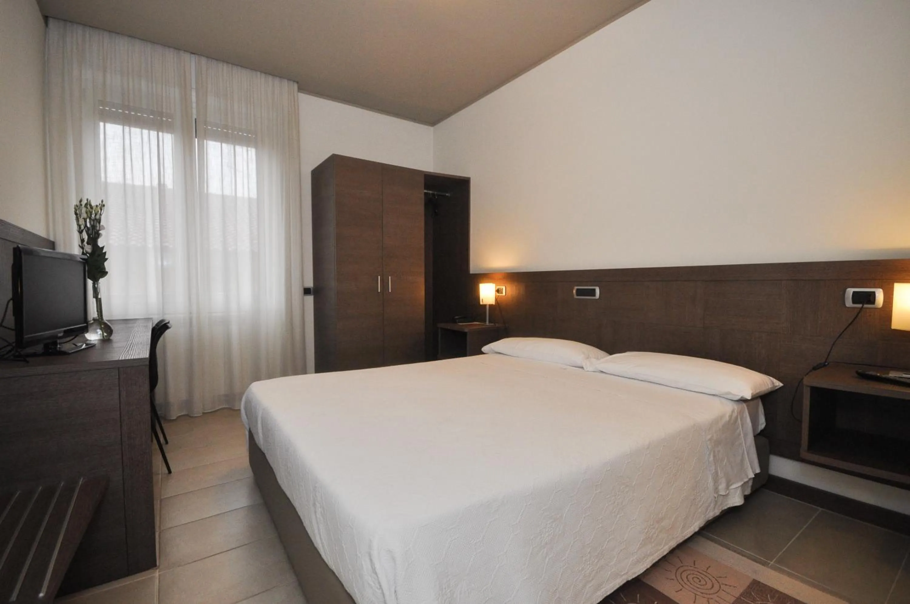 Photo of the whole room, Bed in Albergo Sole
