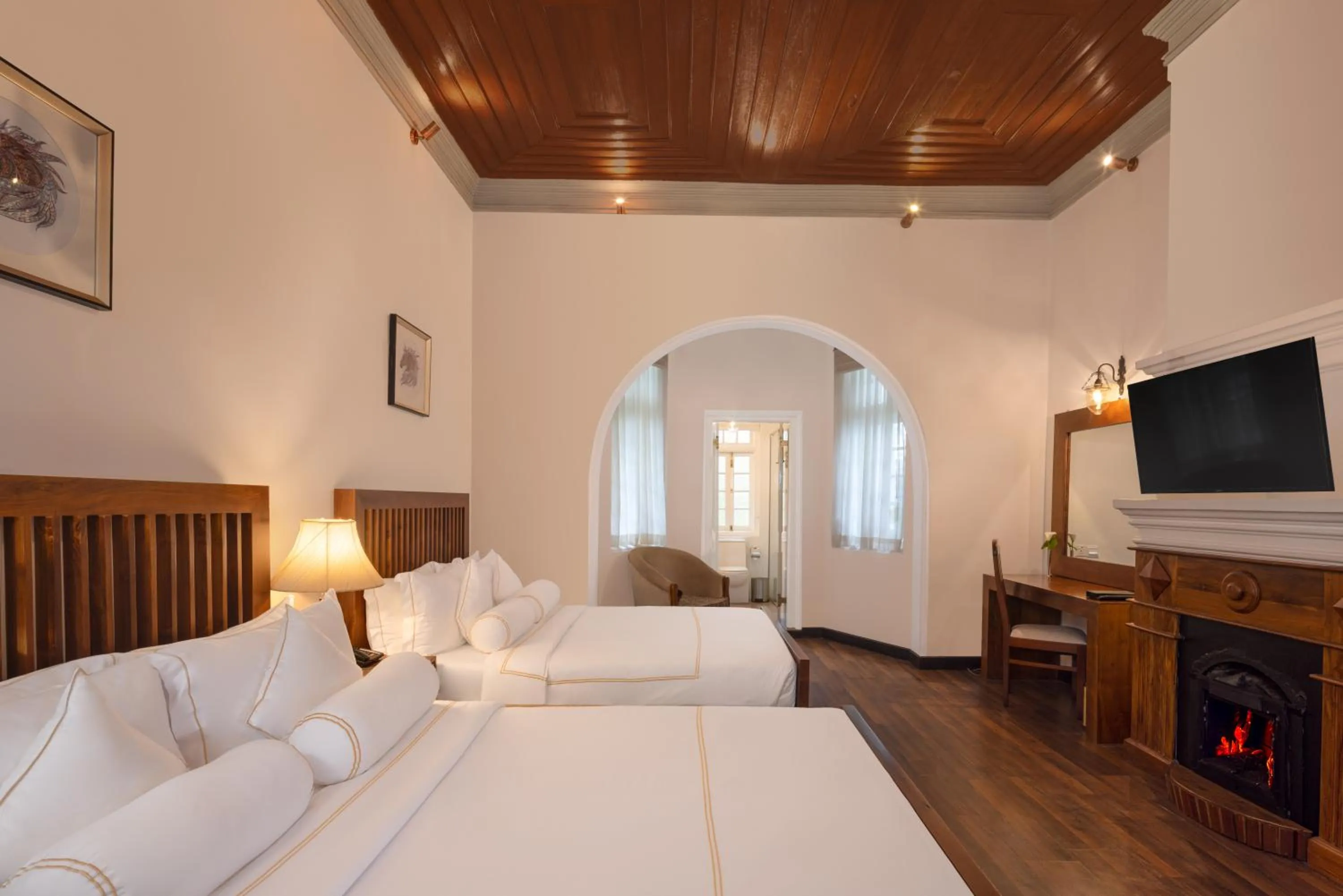 TV and multimedia, Bed in The Clovelly Bungalow