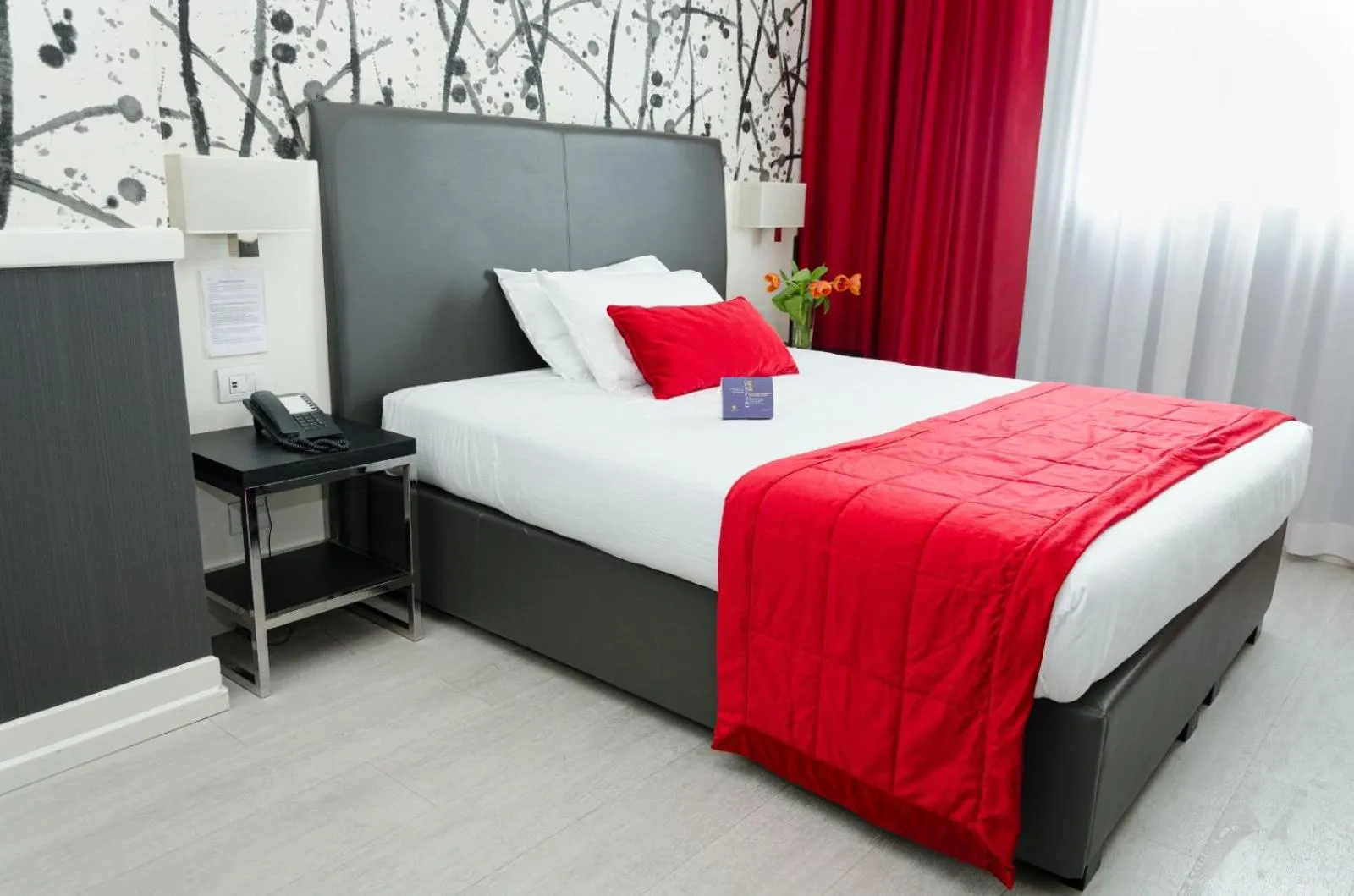 Bed in Hotel American Palace Eur