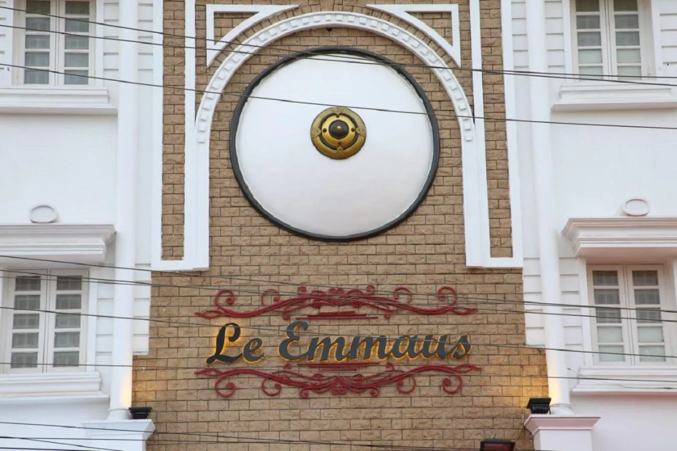 Property building in Le Emerald Residency