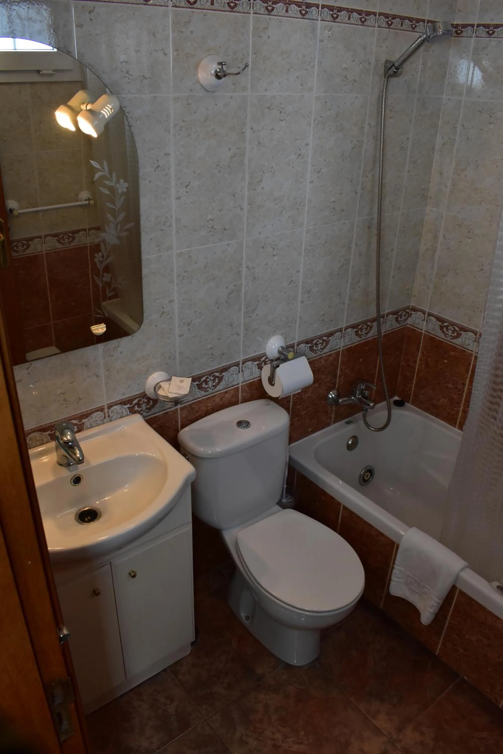 Bathroom in La Fonda Aeropuerto