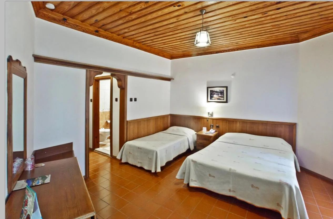 Photo of the whole room in Yucelen Hotel