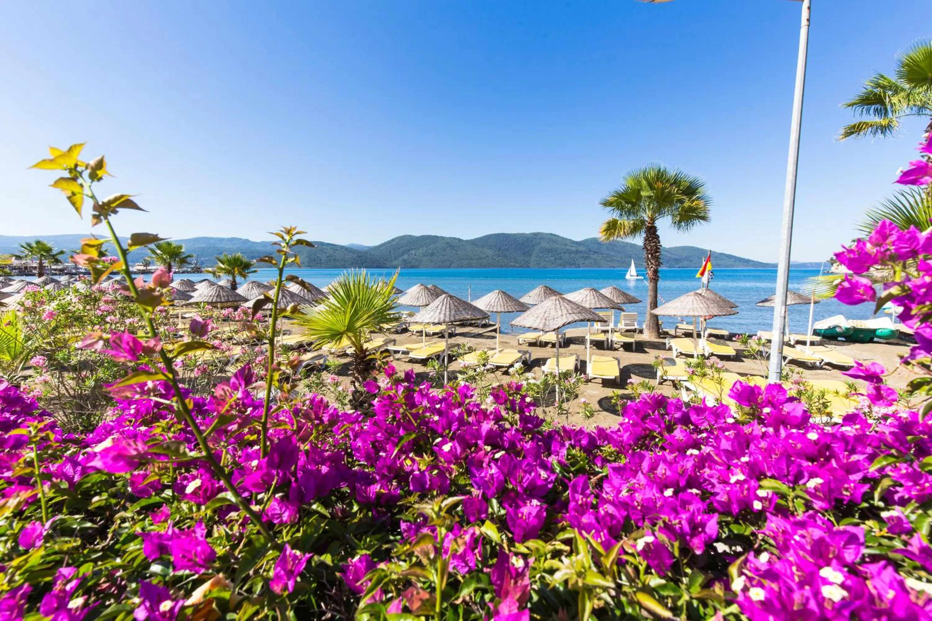 Beach in Yucelen Hotel