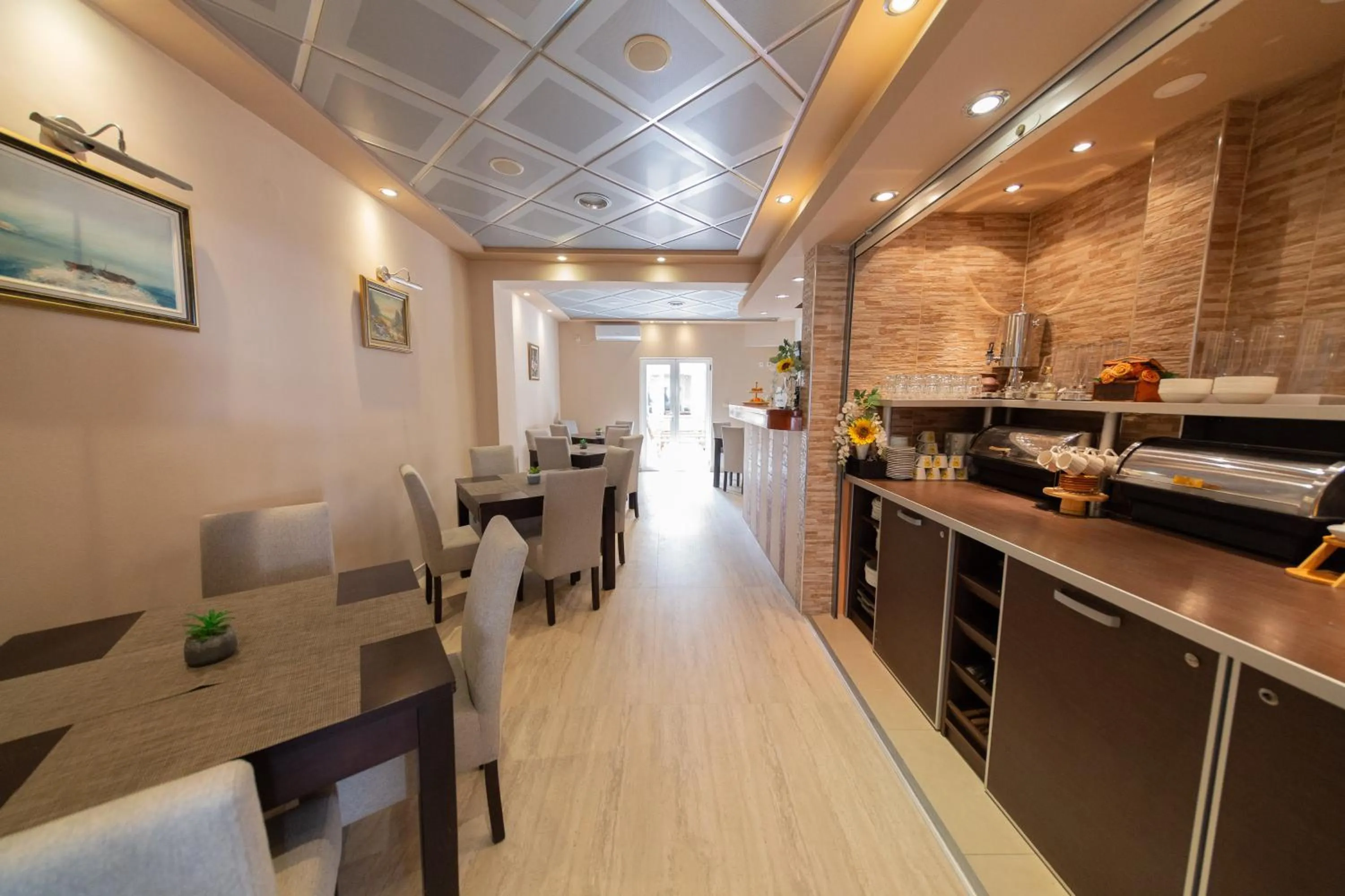 Lobby or reception in Azzuro apartments Budva