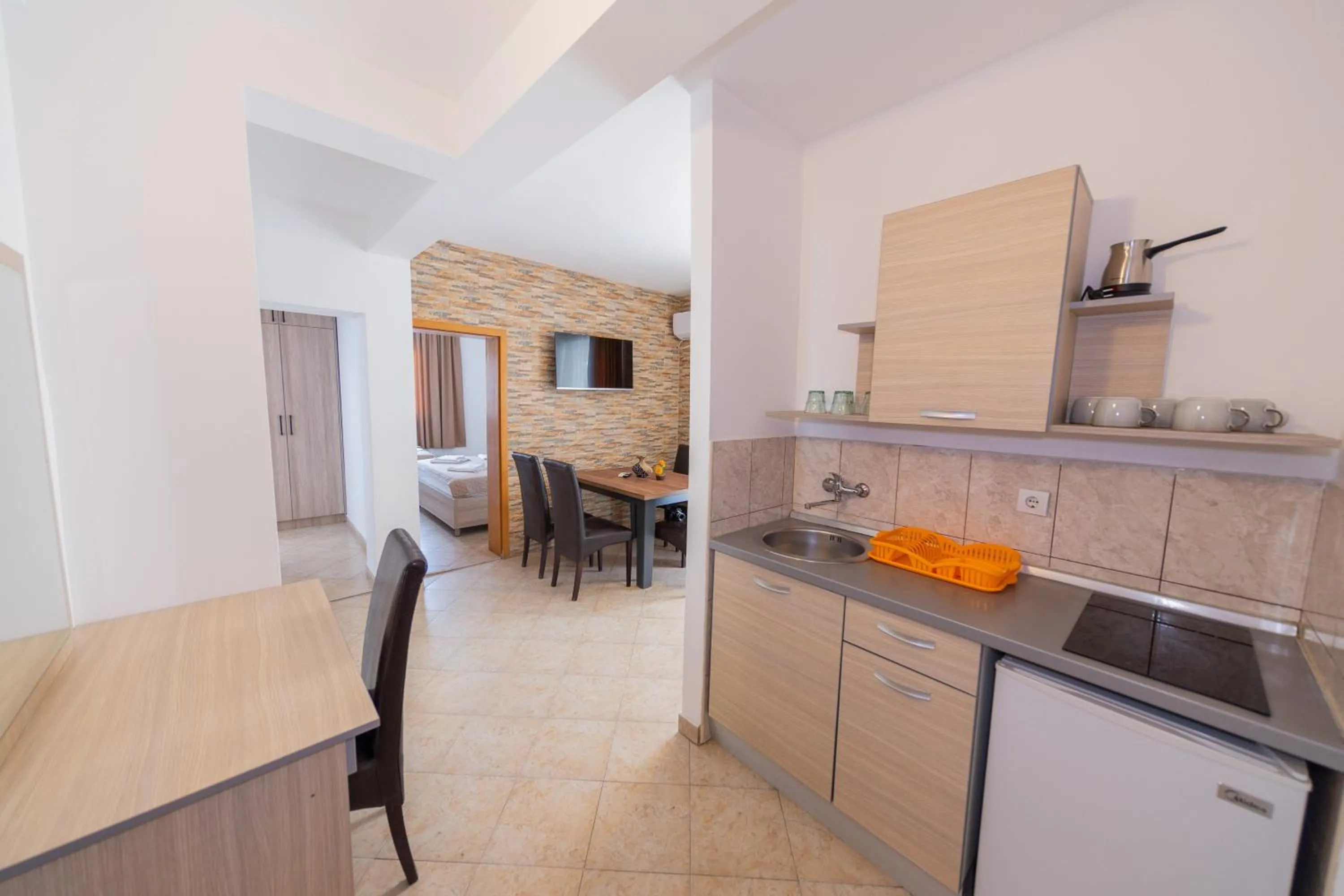 kitchen in Azzuro apartments Budva